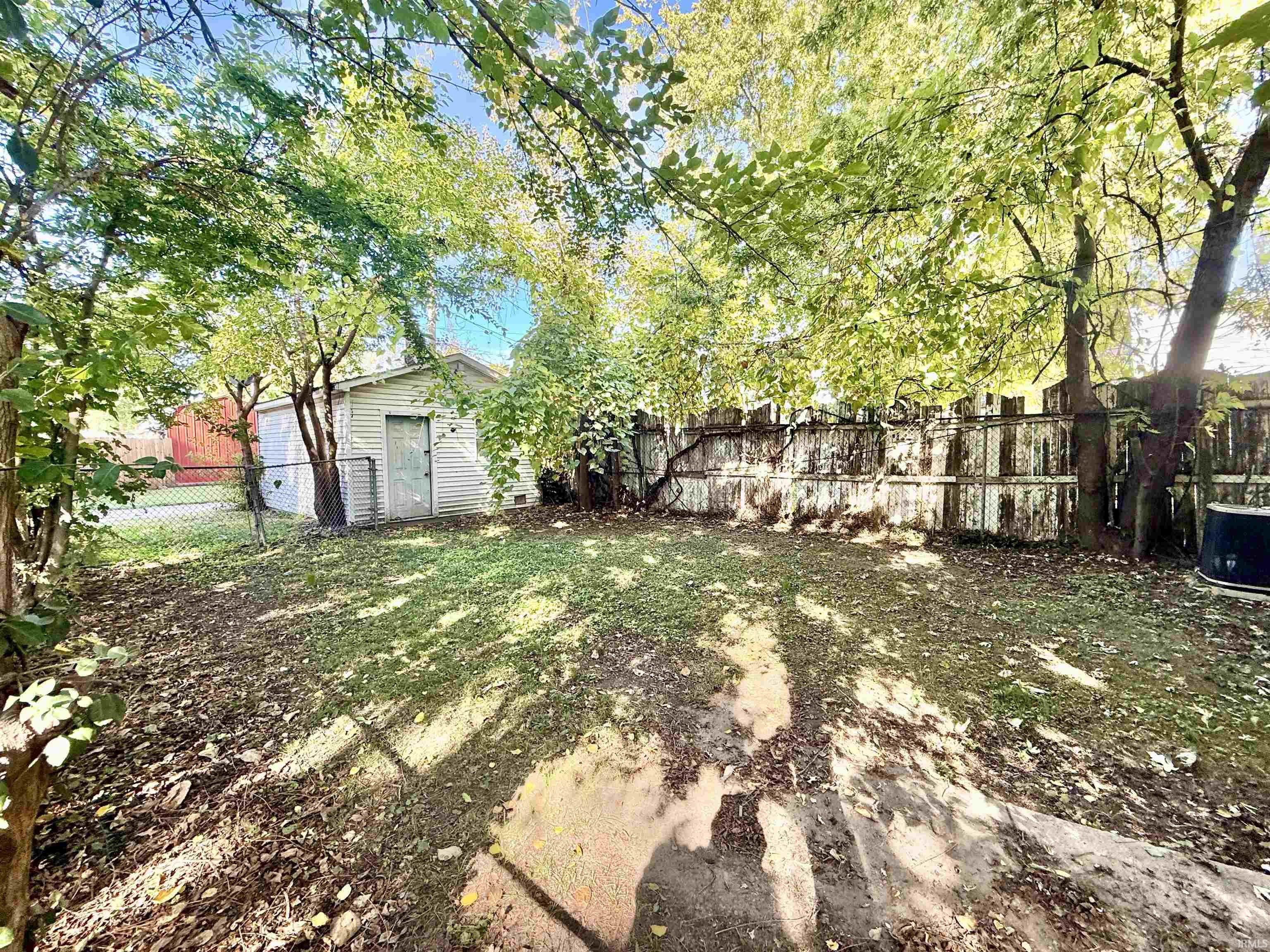 Photo 4 of Single family home for sale at 1108 Baker Ave, Evansville, IN 47710 | MLS# 202644224 | Listing updated on 2026-10-26