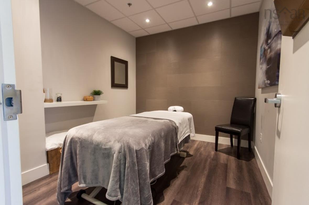 827 Bedford Highway, Bedford, NS (MLS 202301697)