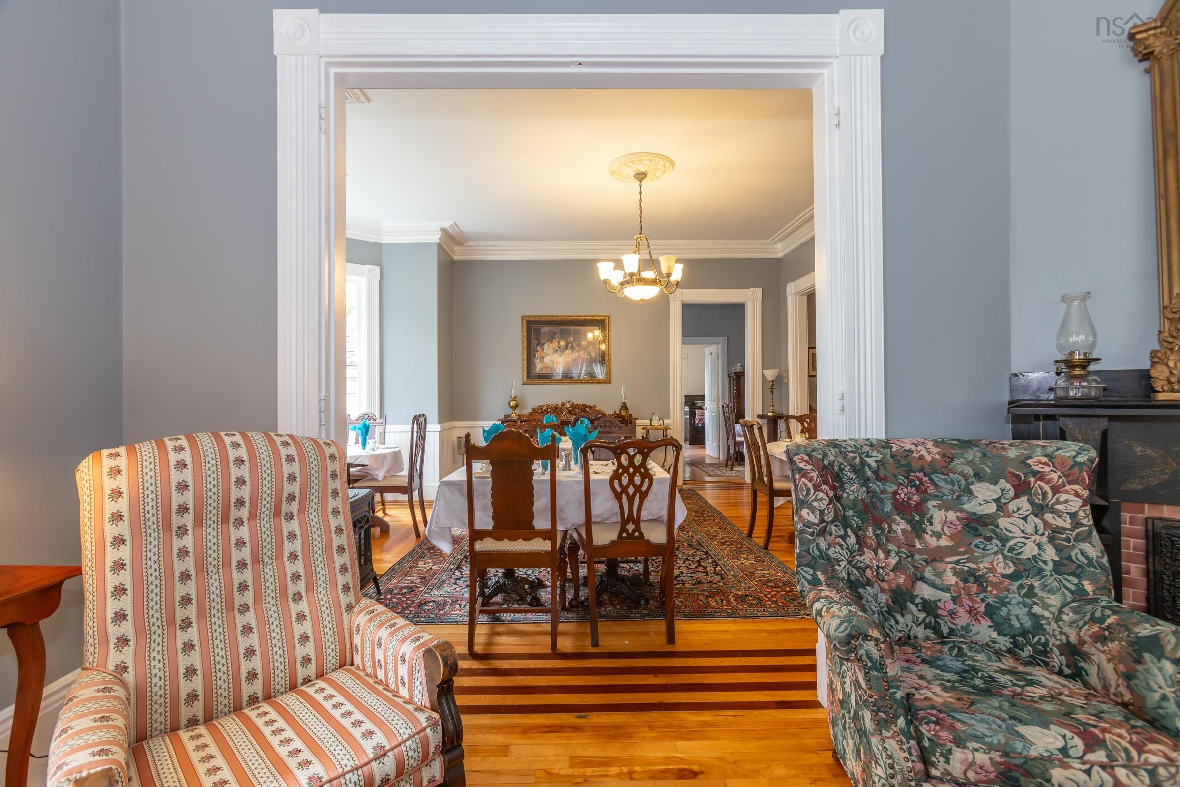 $795,000.00: 548 St George Street, Annapolis Royal