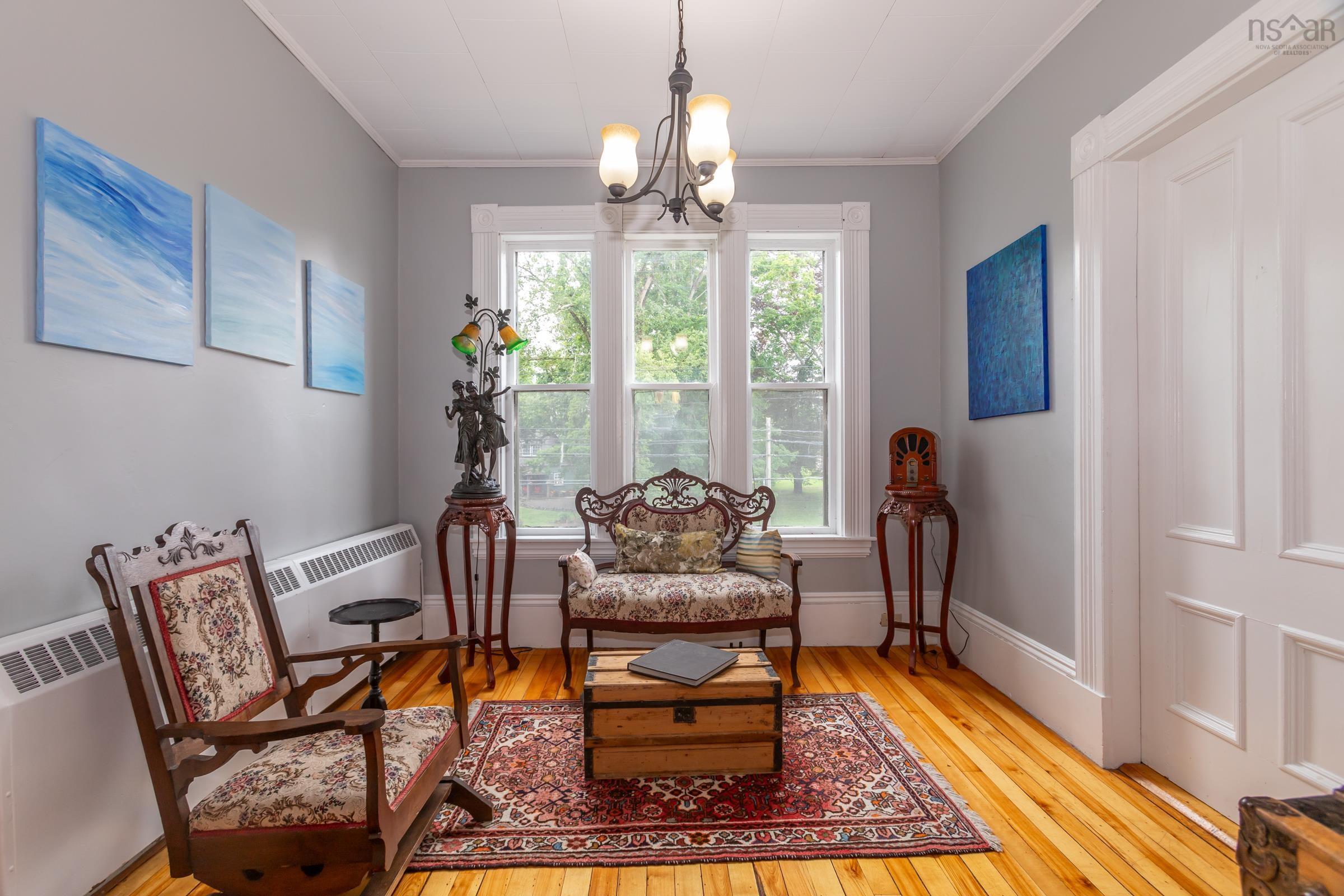 $795,000.00: 548 St George Street, Annapolis Royal