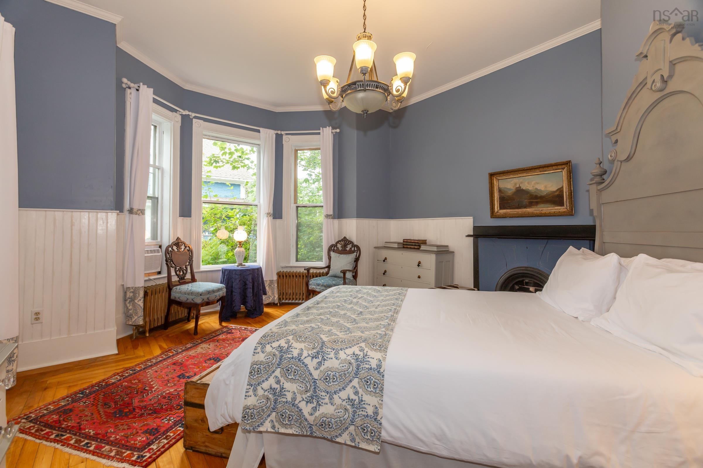 $795,000.00: 548 St George Street, Annapolis Royal