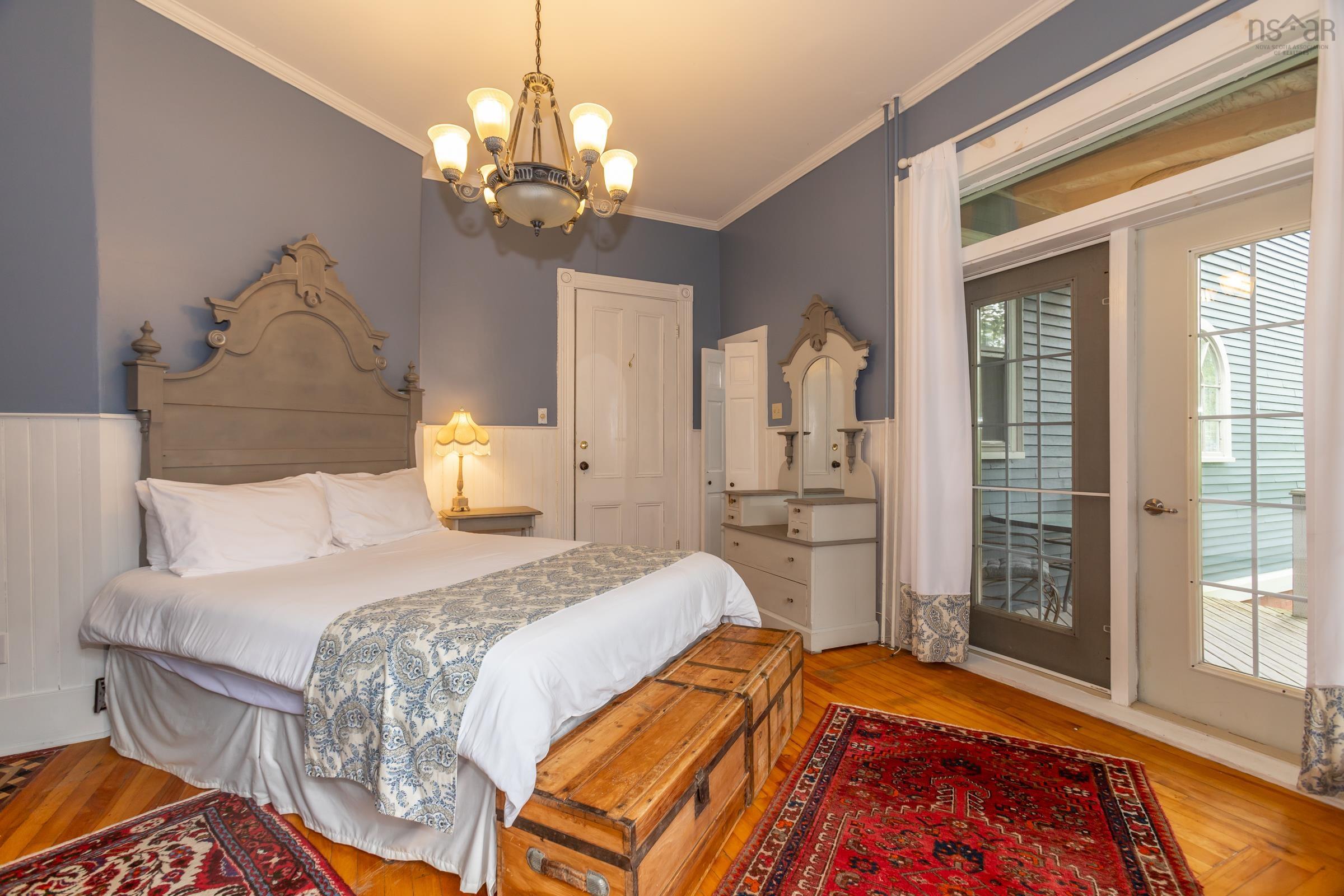 $795,000.00: 548 St George Street, Annapolis Royal