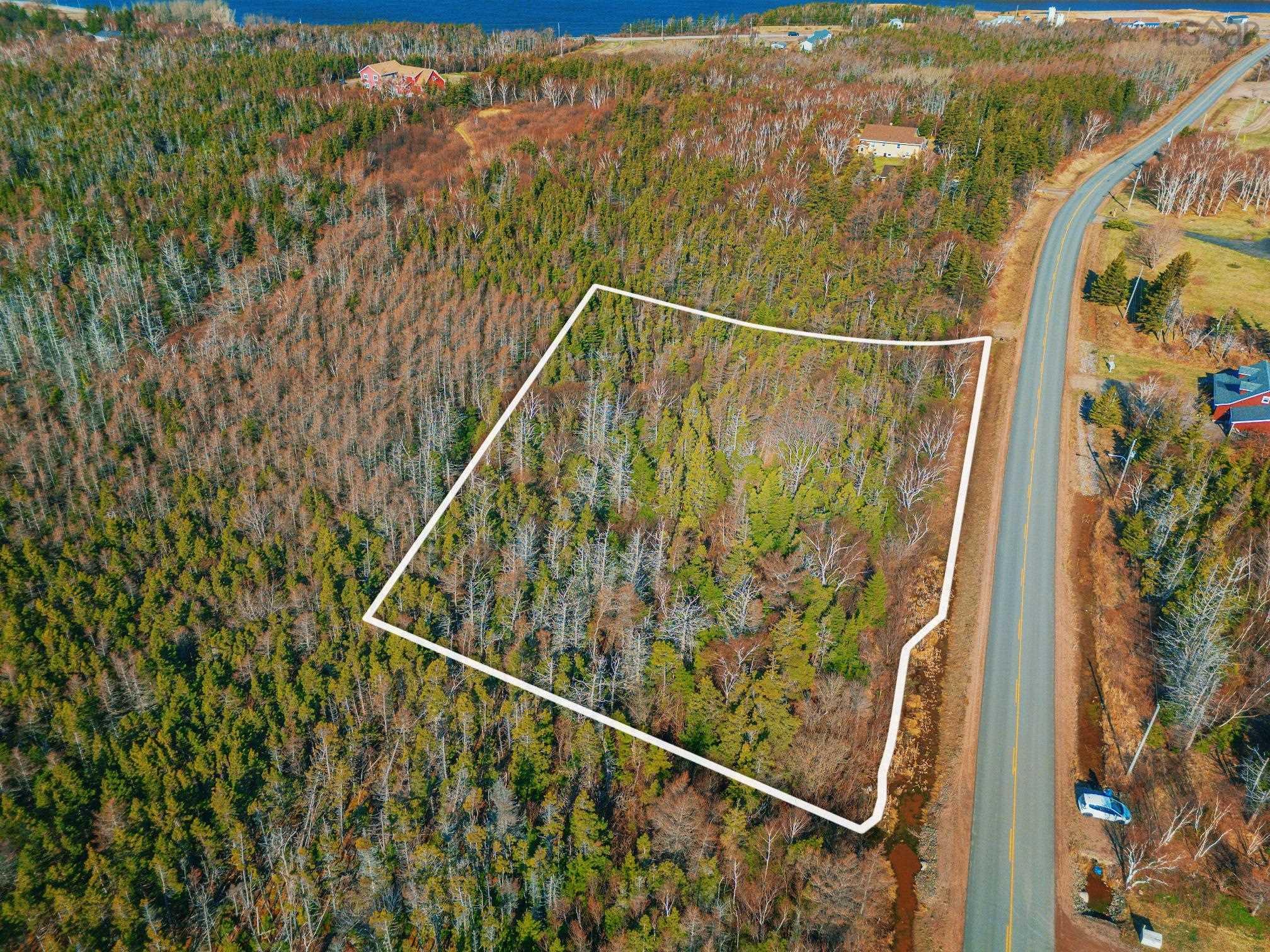 $18,400.00: Plateau Road, Chéticamp