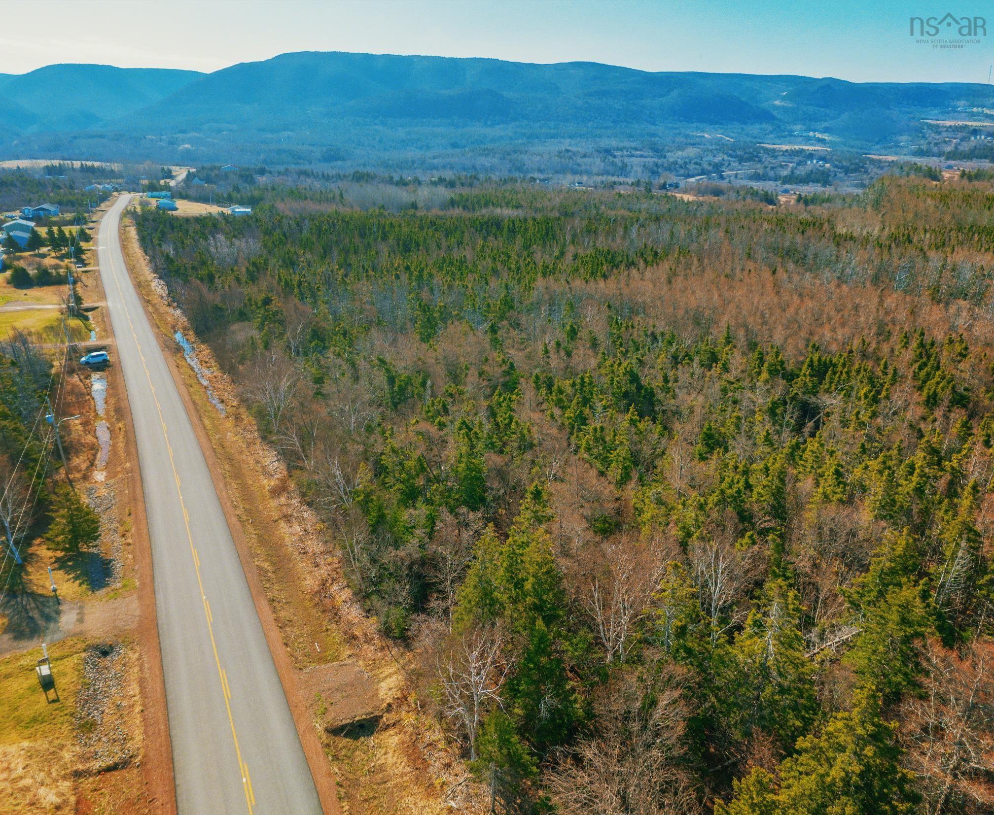 $18,400.00: Plateau Road, Chéticamp
