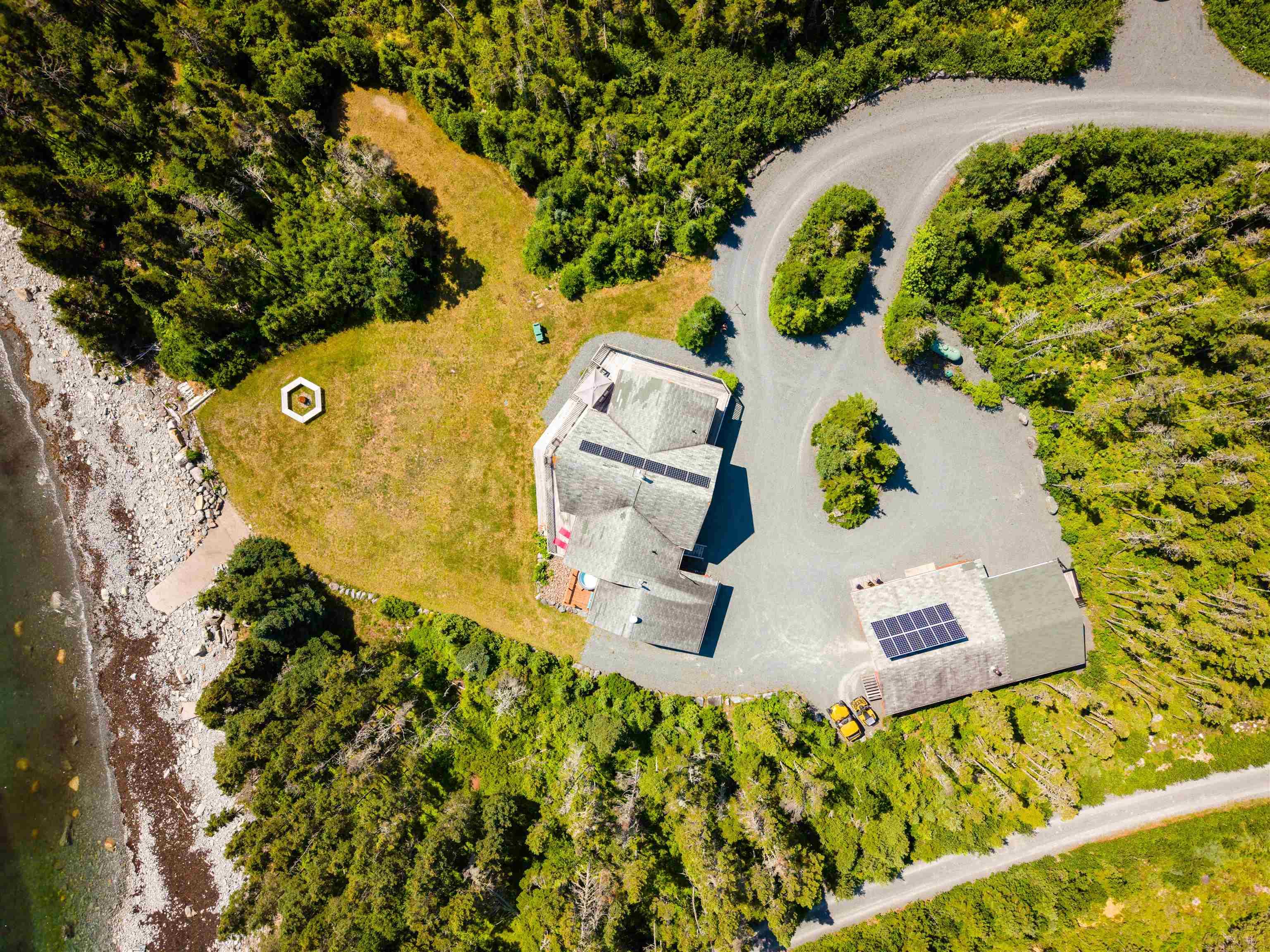 $850,000.00: 2932 Cape Gegogan Road, Goldenville