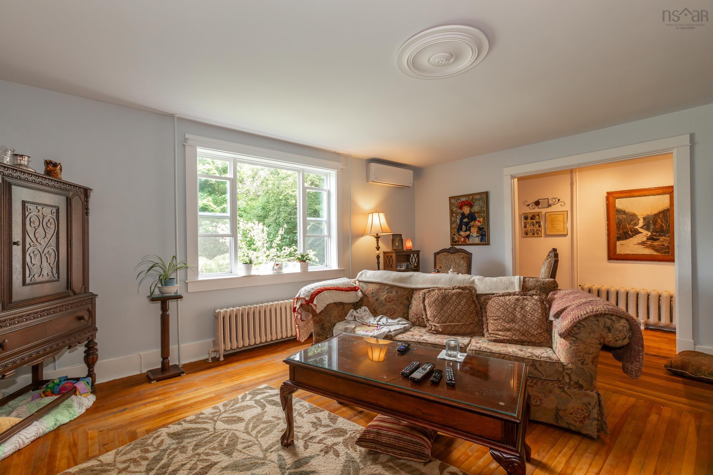 $740,000.00: 789-791 Saint George Street, Annapolis Royal