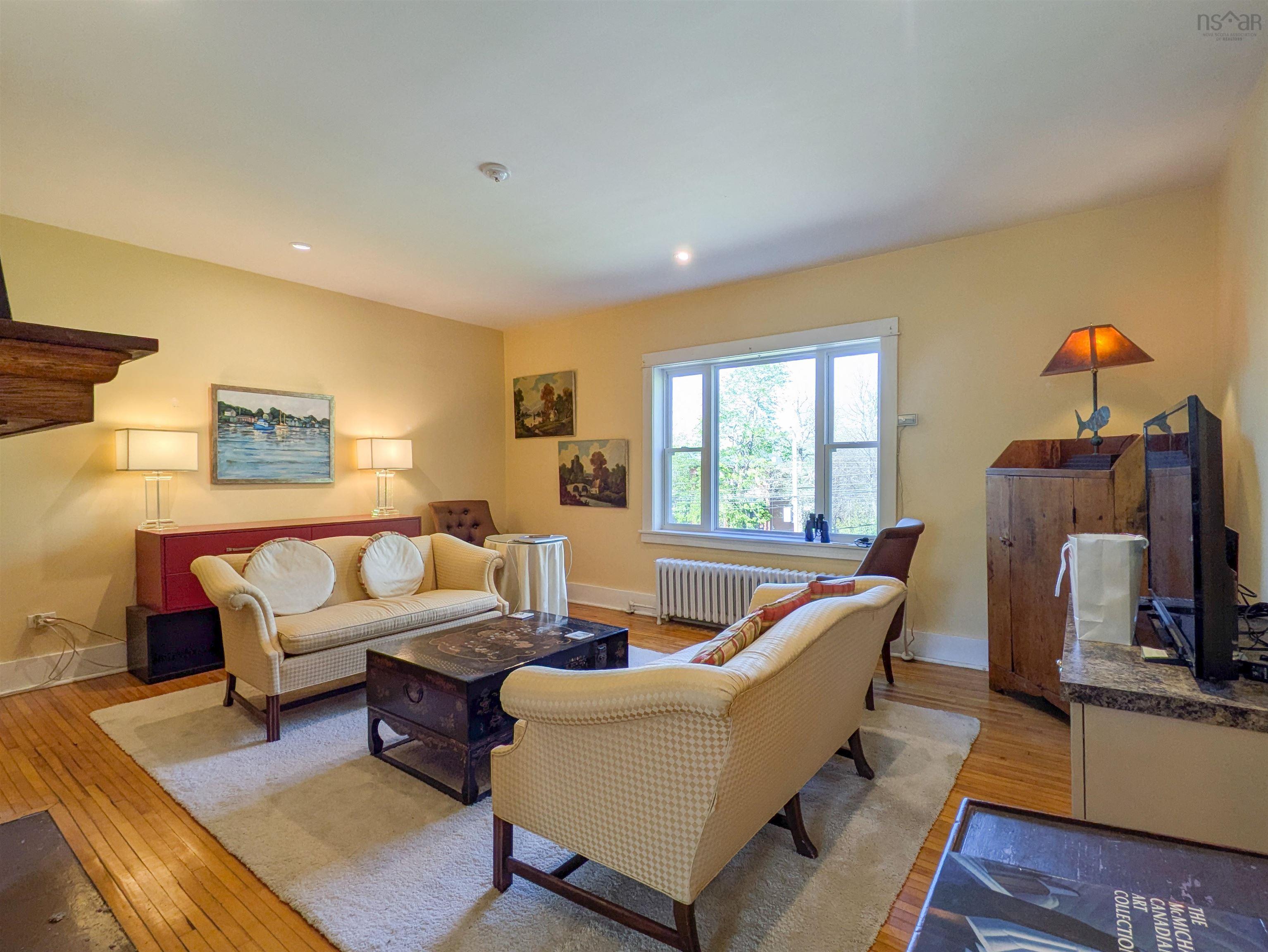 $740,000.00: 789-791 Saint George Street, Annapolis Royal