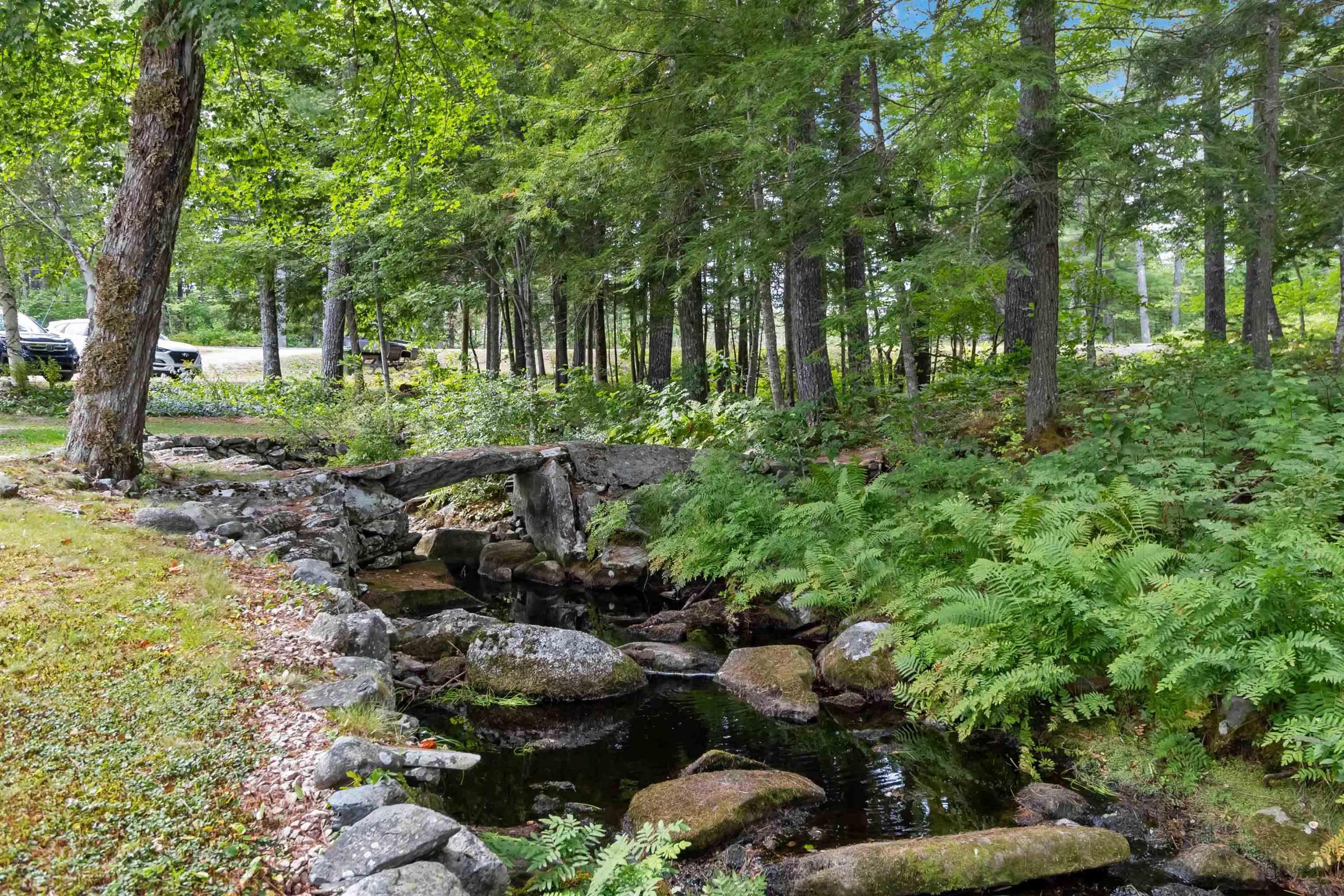 $549,900.00: 7602 Highway 8, South Brookfield
