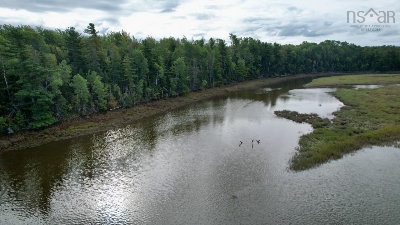 $110,975.00: 24-1 Highway 321 Highway, Roslin
