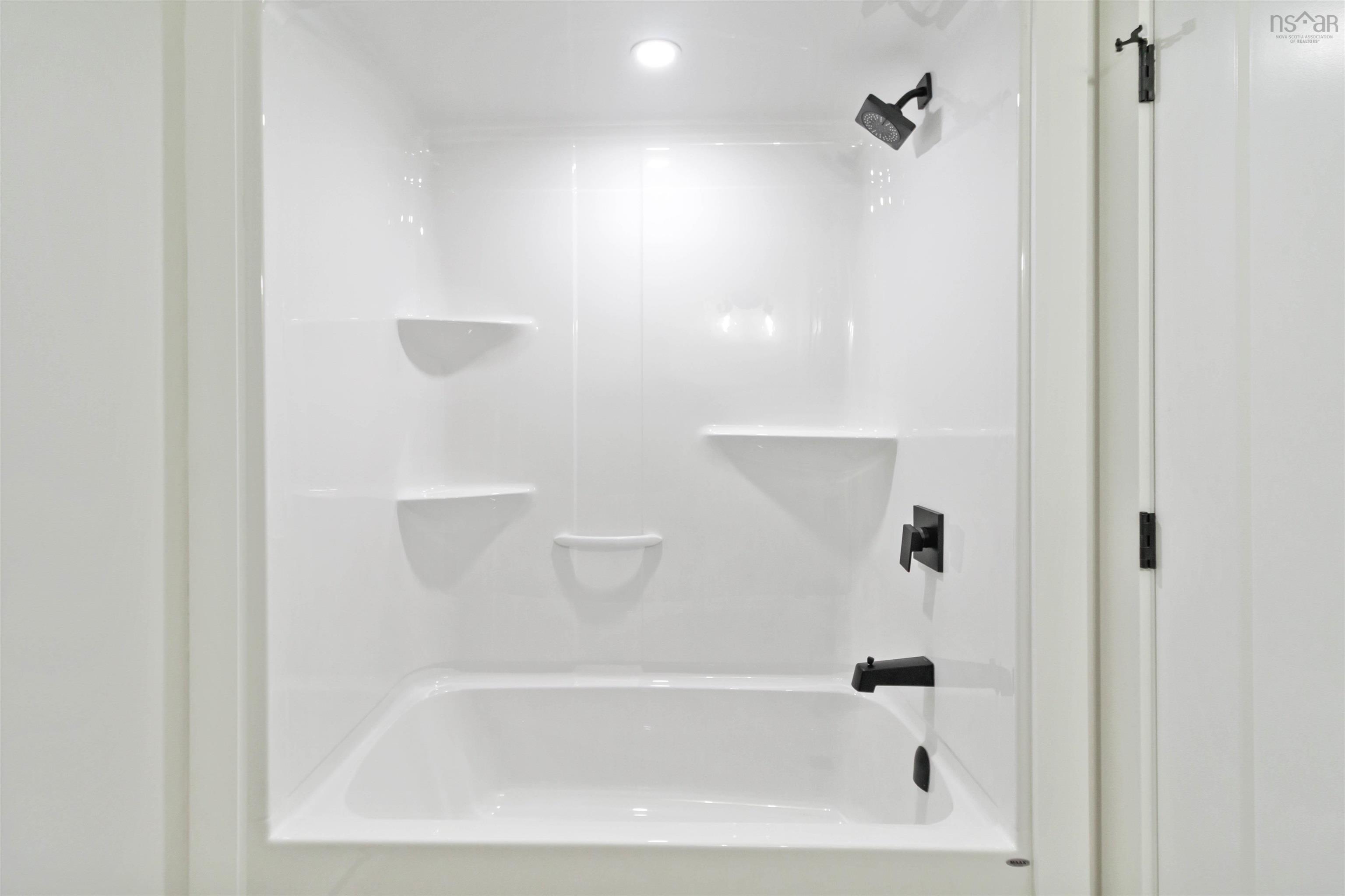 78 Aralia Lane, Upper Tantallon, NS (MLS 202501562)