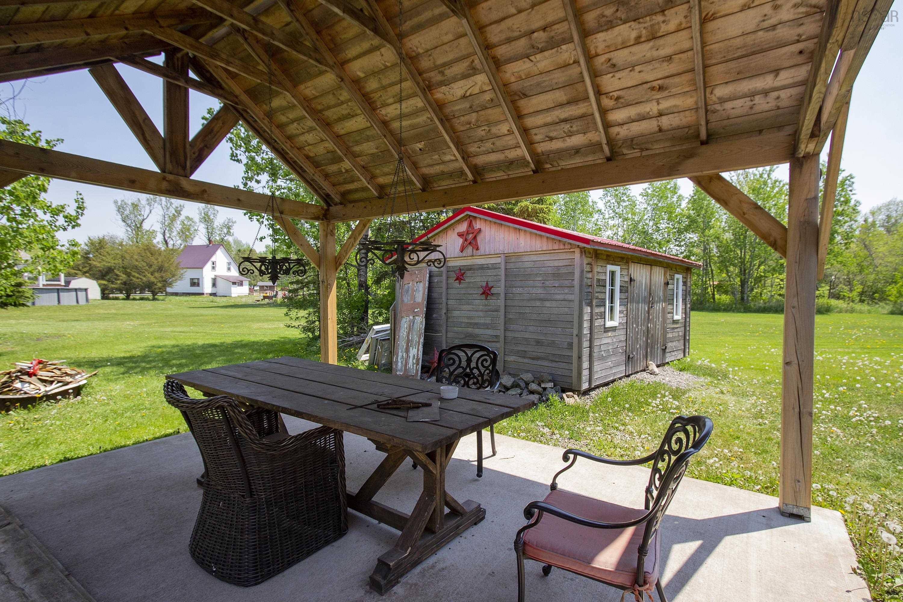 $329,900.00: 340 Foundry Street, Oxford