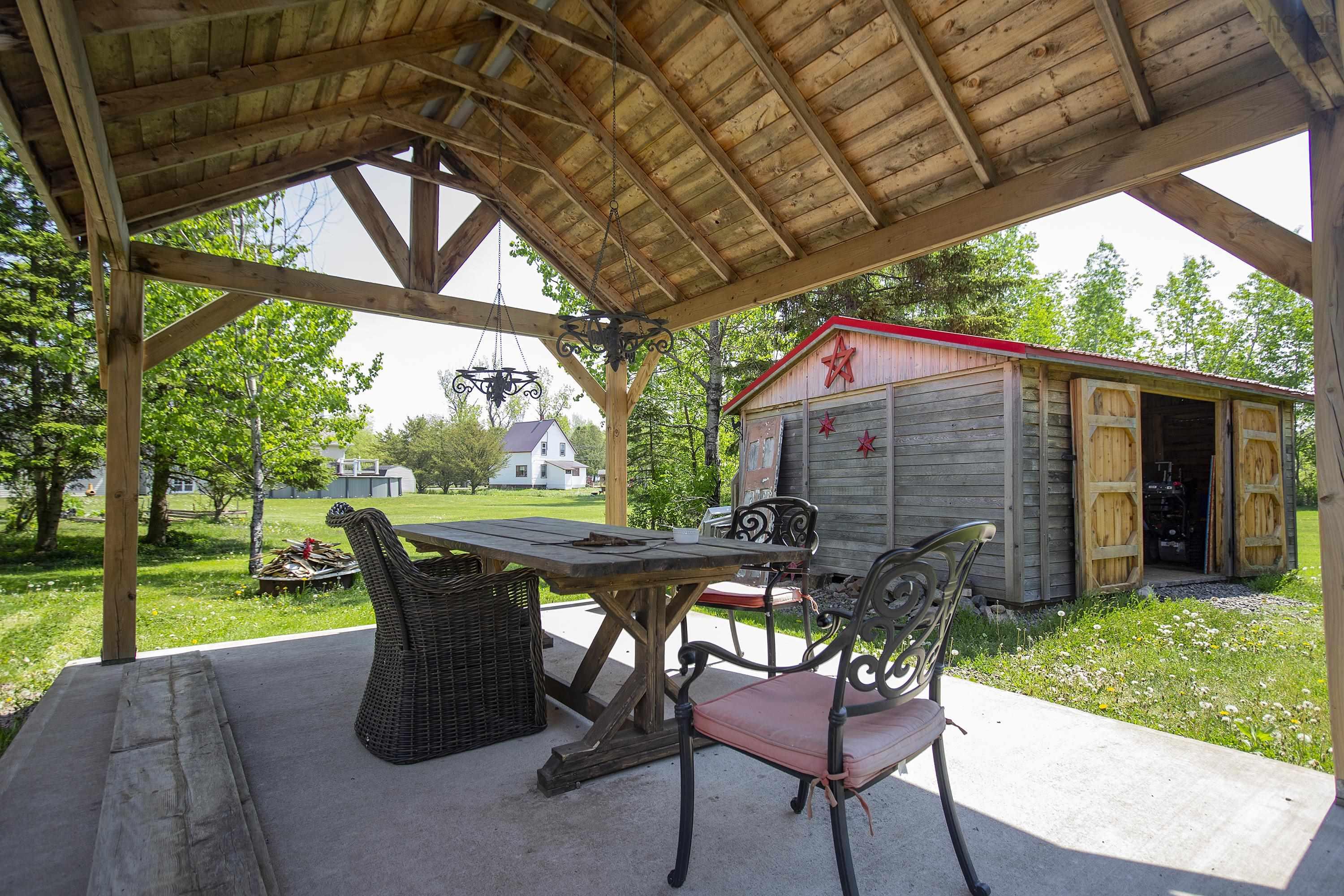 $329,900.00: 340 Foundry Street, Oxford