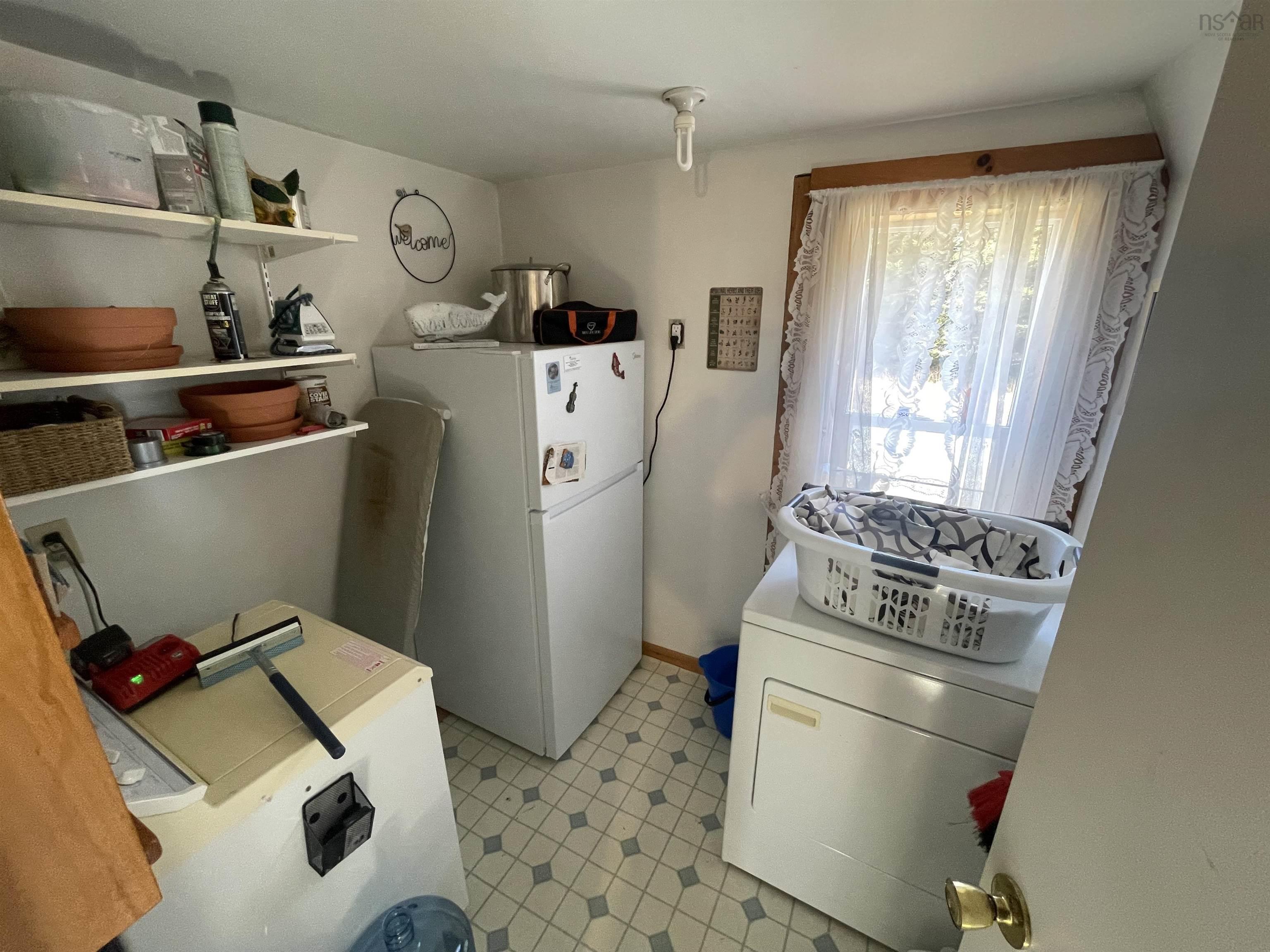 $199,900.00: 1095 New Harbour Lundy Road, Larry