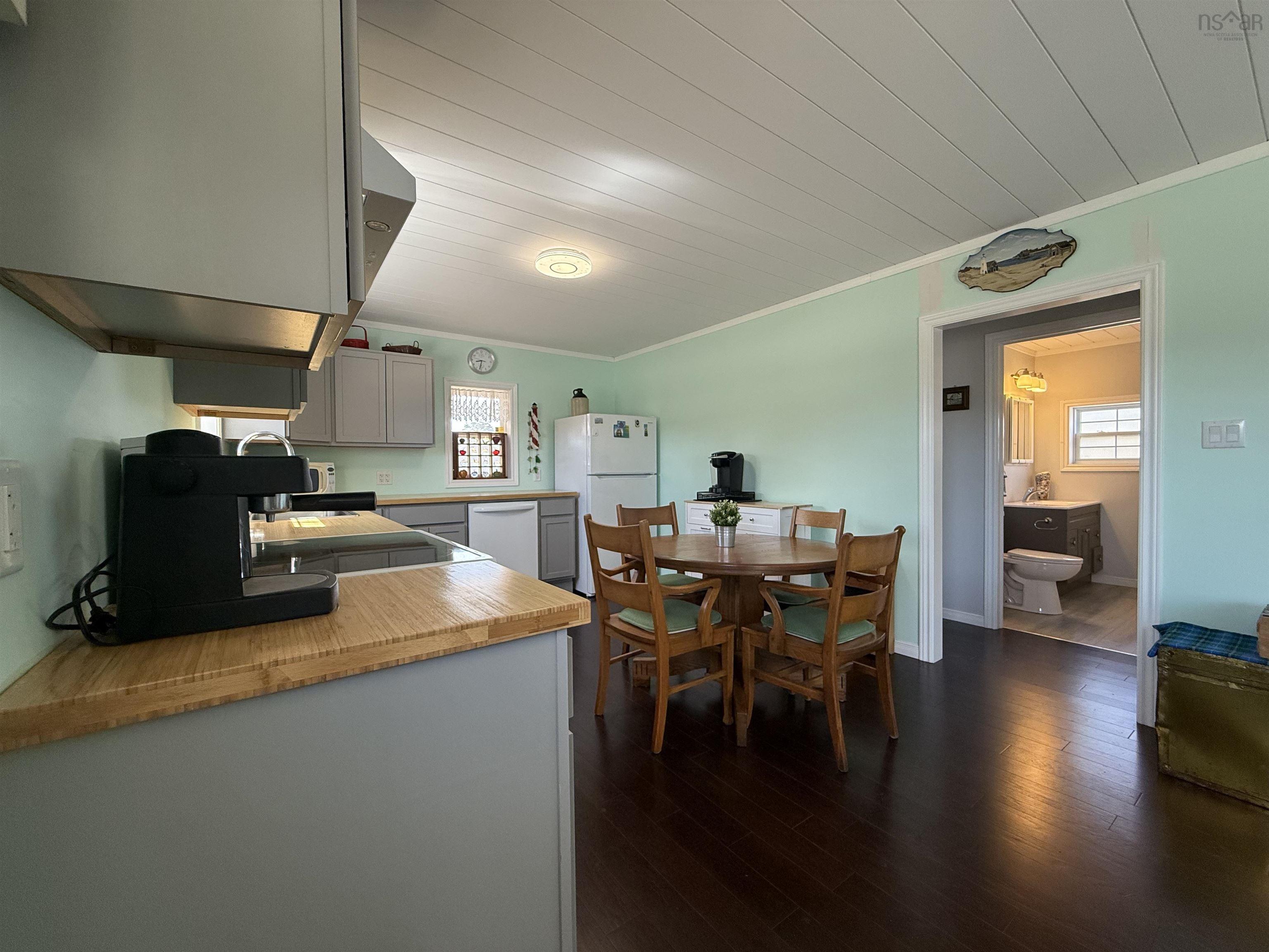 $218,900.00: 3524 Eastern Avenue, Parrsboro