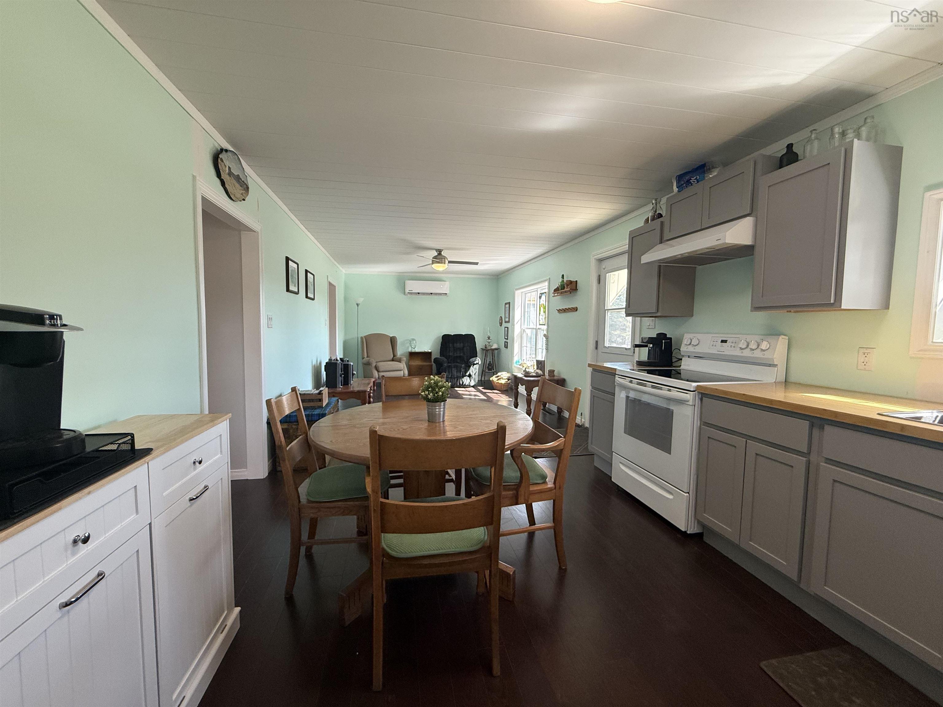 $218,900.00: 3524 Eastern Avenue, Parrsboro