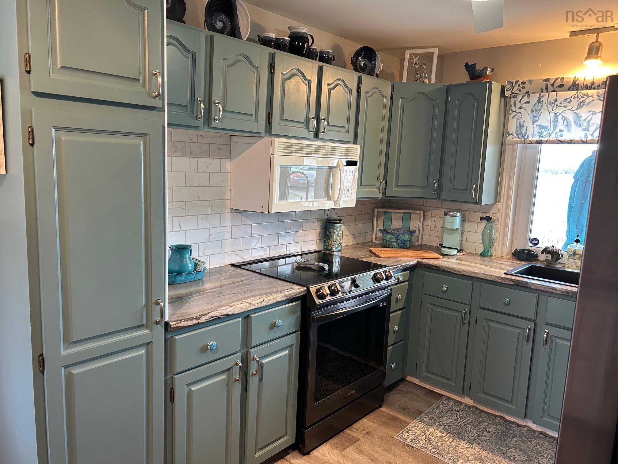 $695,000.00: 78 Fort Point Road, Lahave