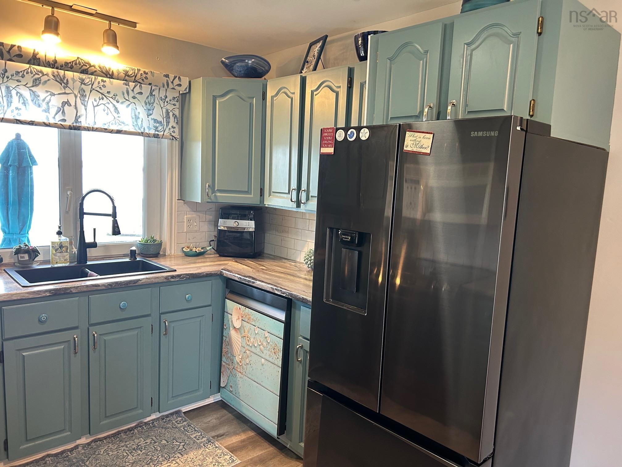 $695,000.00: 78 Fort Point Road, Lahave