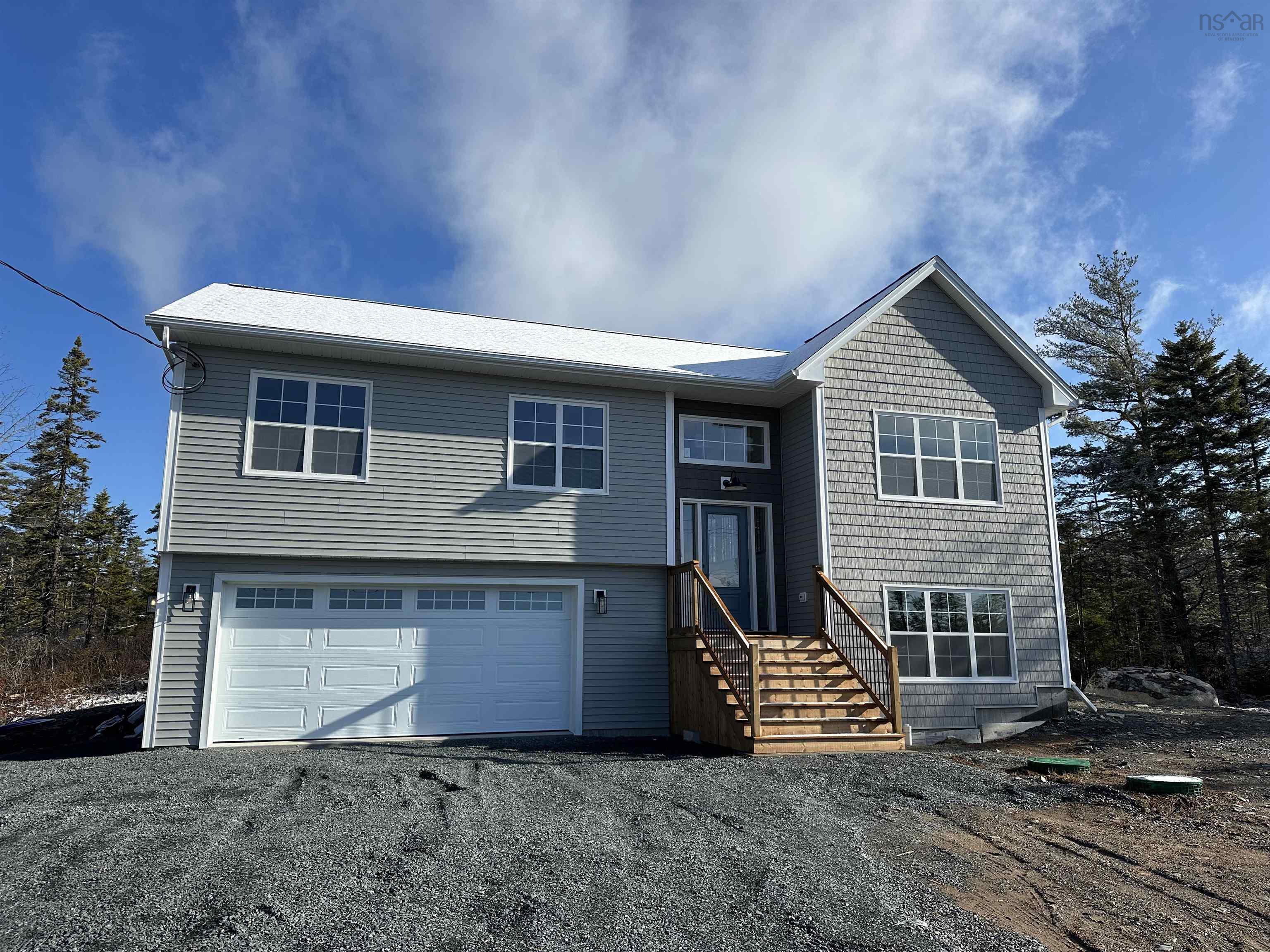 744 682 Celebration Drive, Fall River, NS (MLS 202508770)