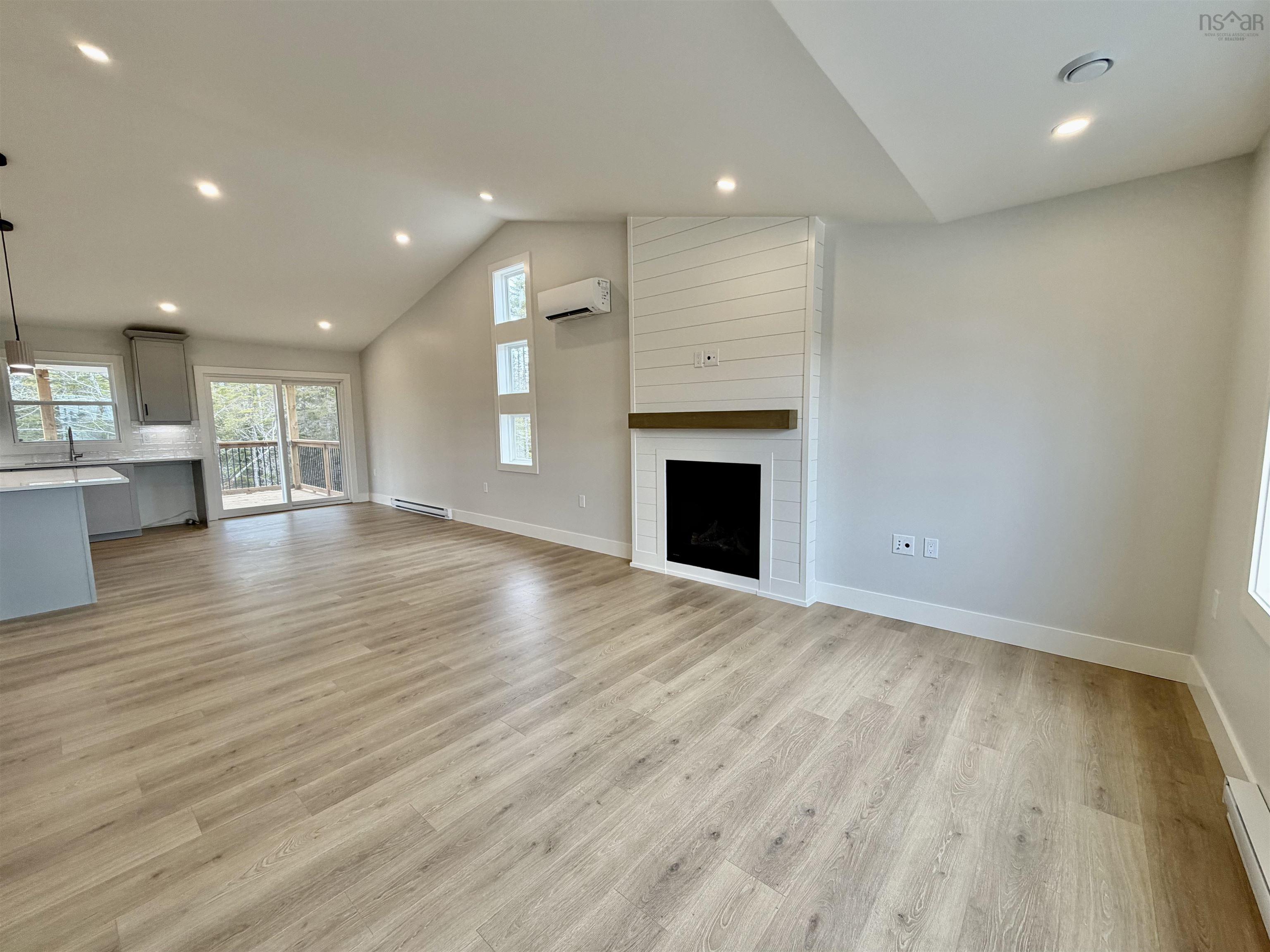 744 682 Celebration Drive, Fall River, NS (MLS 202508770)