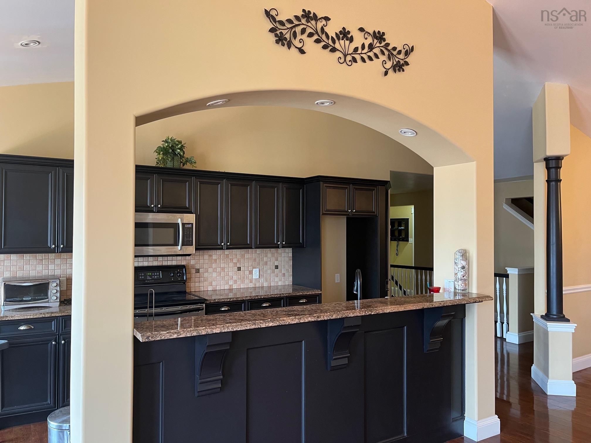 $650,000.00: 42 Rowan Avenue, New Glasgow