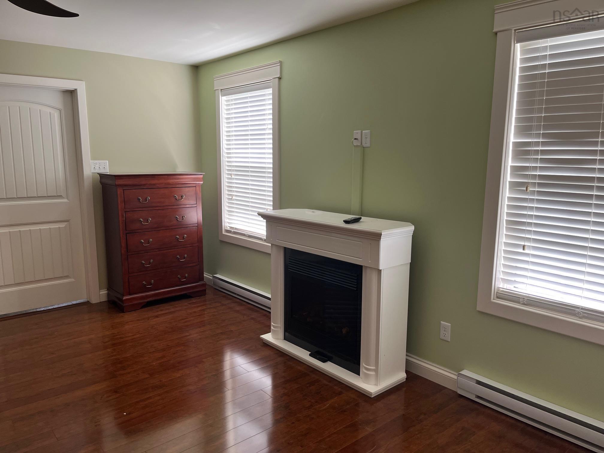 $650,000.00: 42 Rowan Avenue, New Glasgow