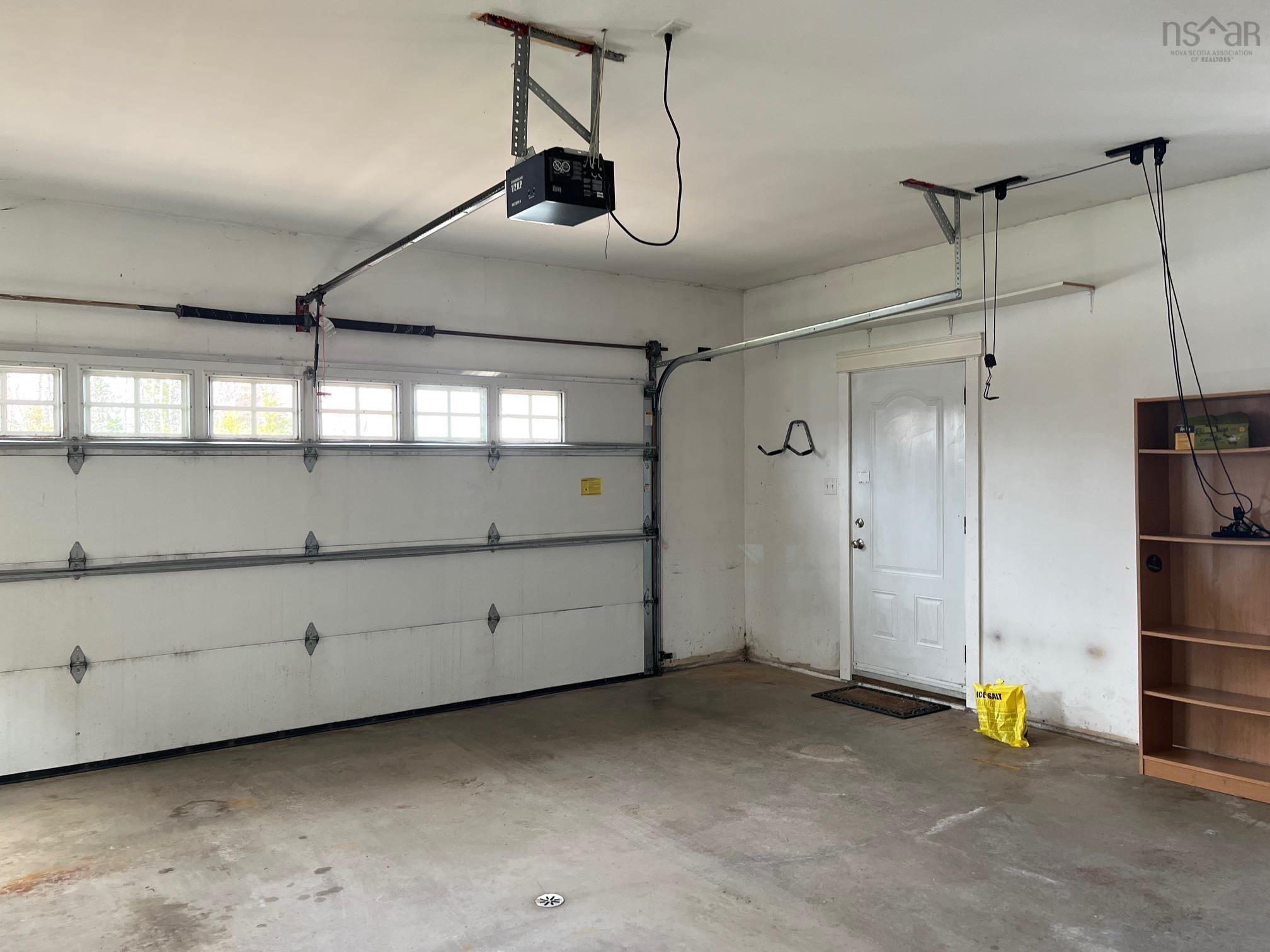 $650,000.00: 42 Rowan Avenue, New Glasgow