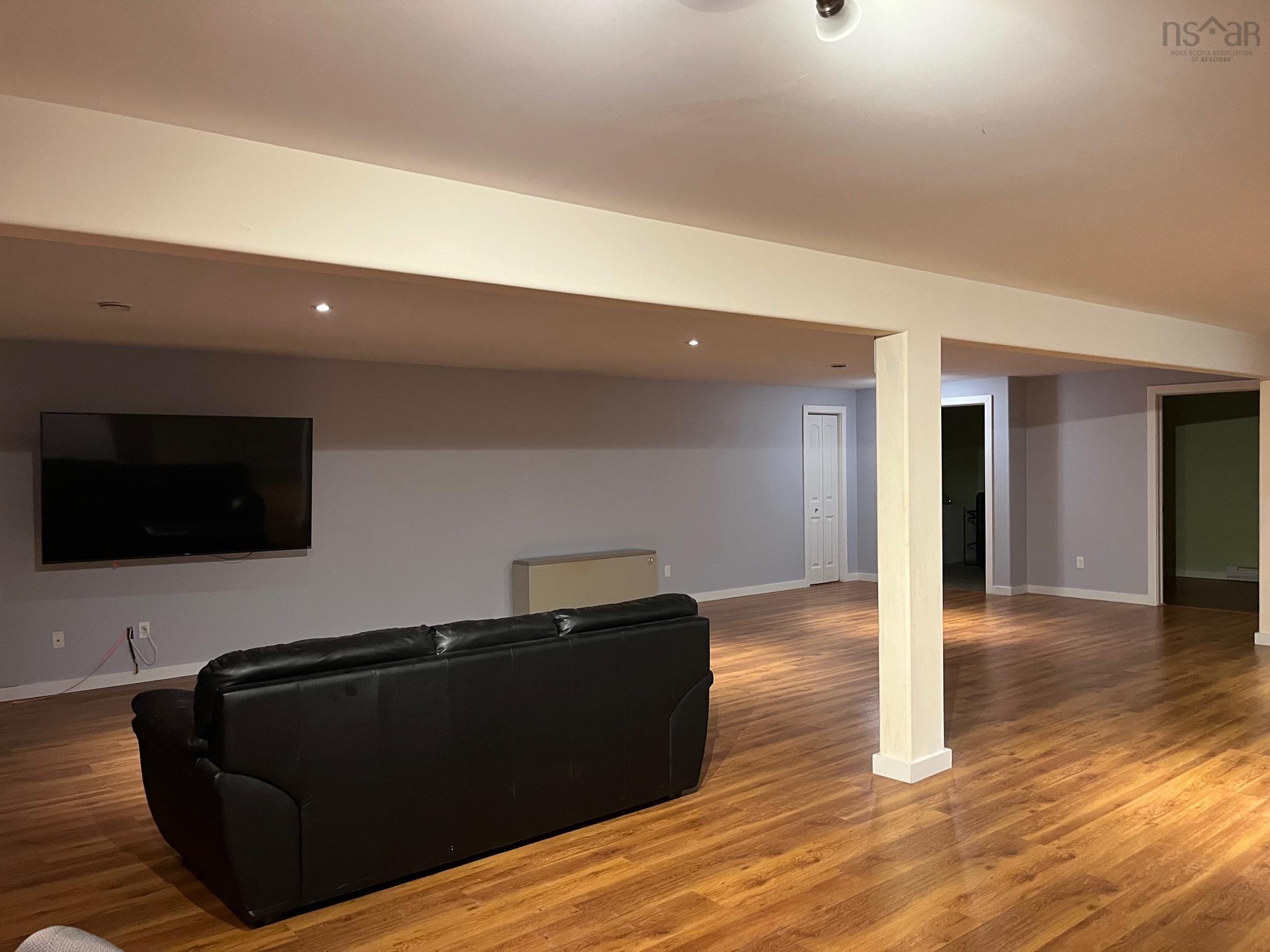 $650,000.00: 42 Rowan Avenue, New Glasgow