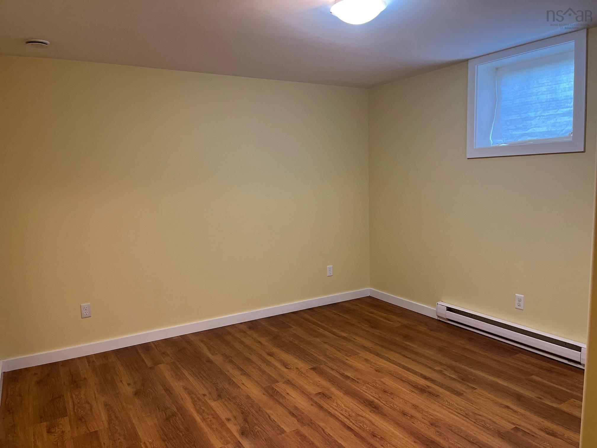 $650,000.00: 42 Rowan Avenue, New Glasgow