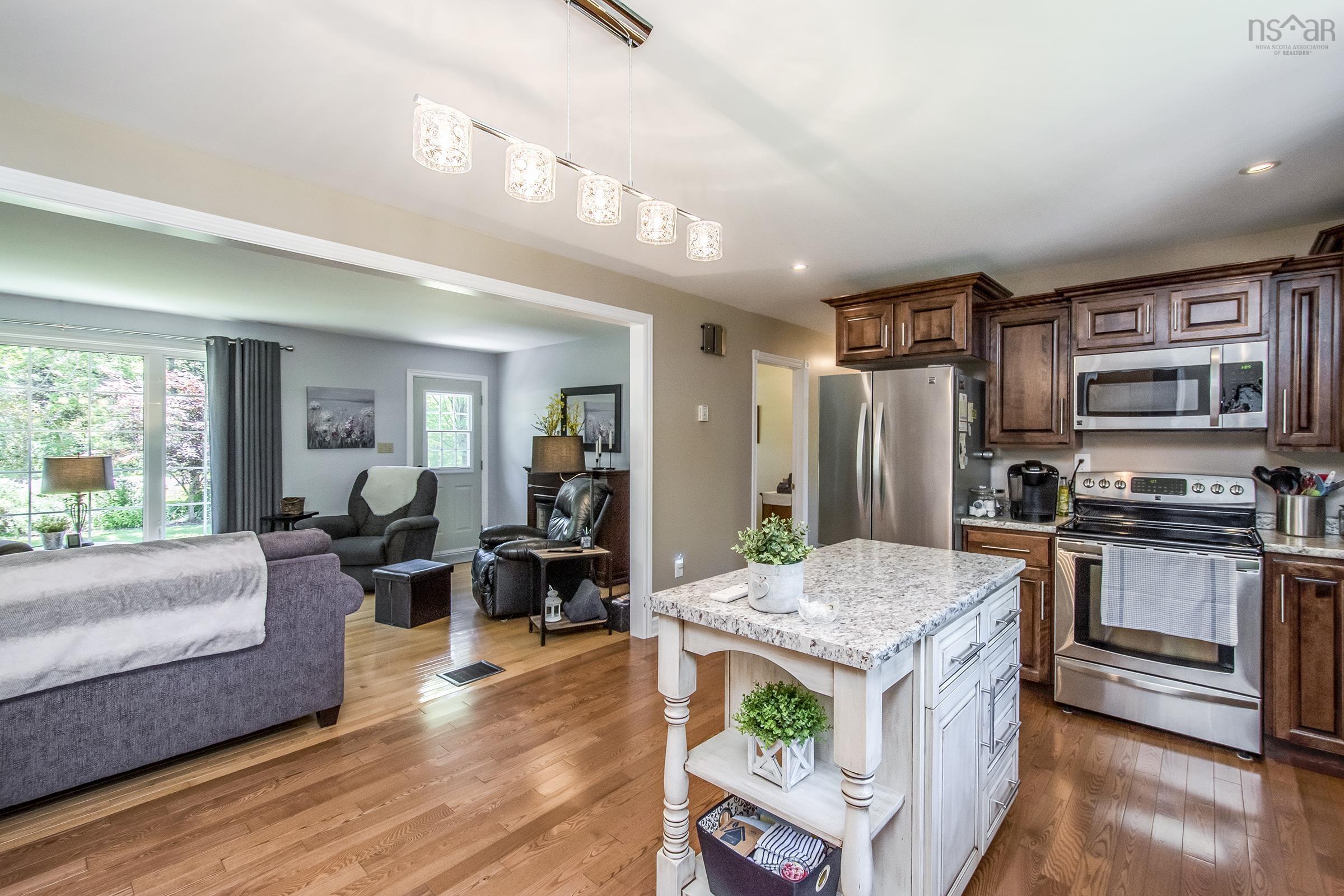 $539,900.00: 255 Virginia Road, Virginia East