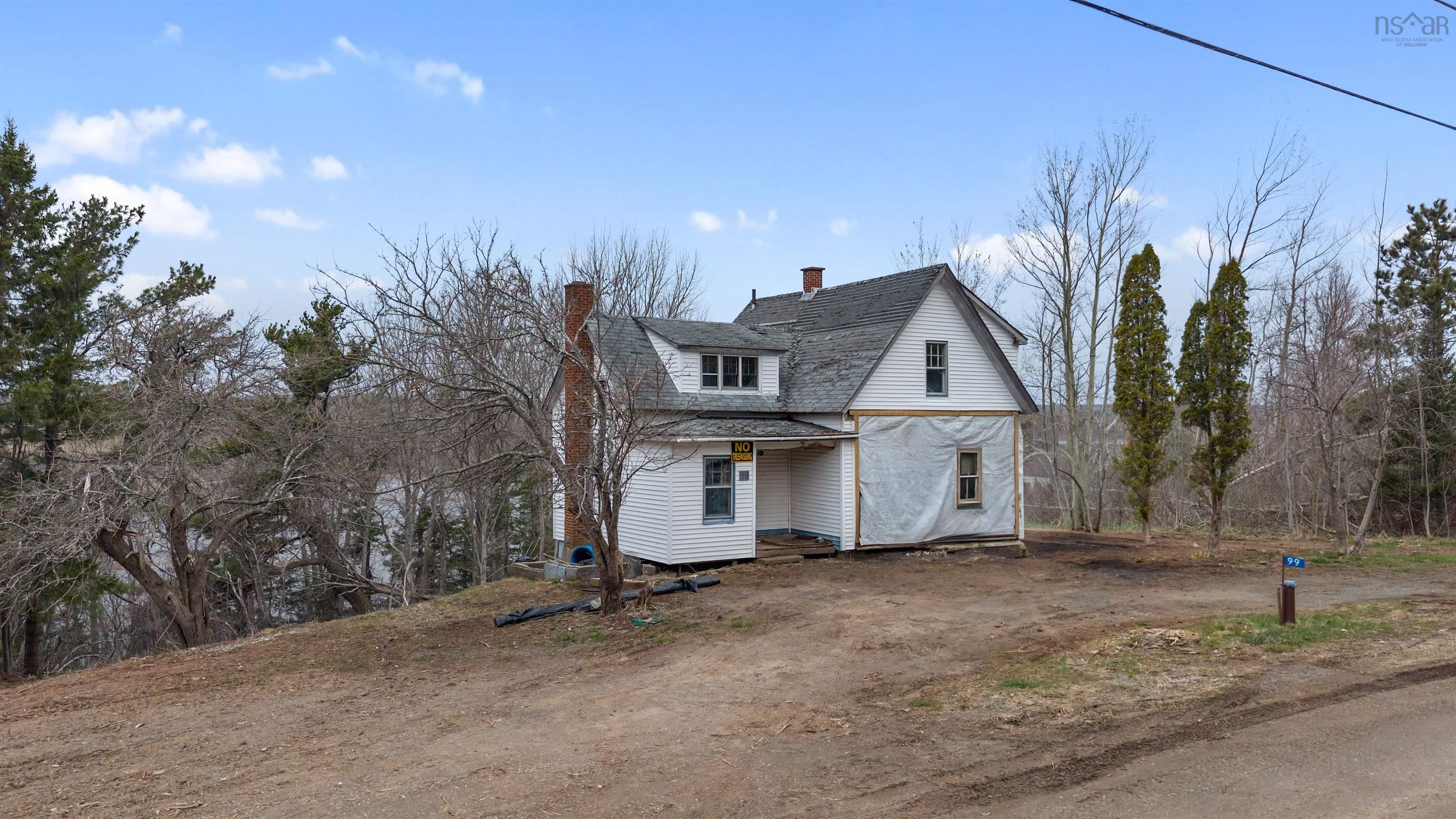$199,900.00: 99 Shore Road, Sutherlands River