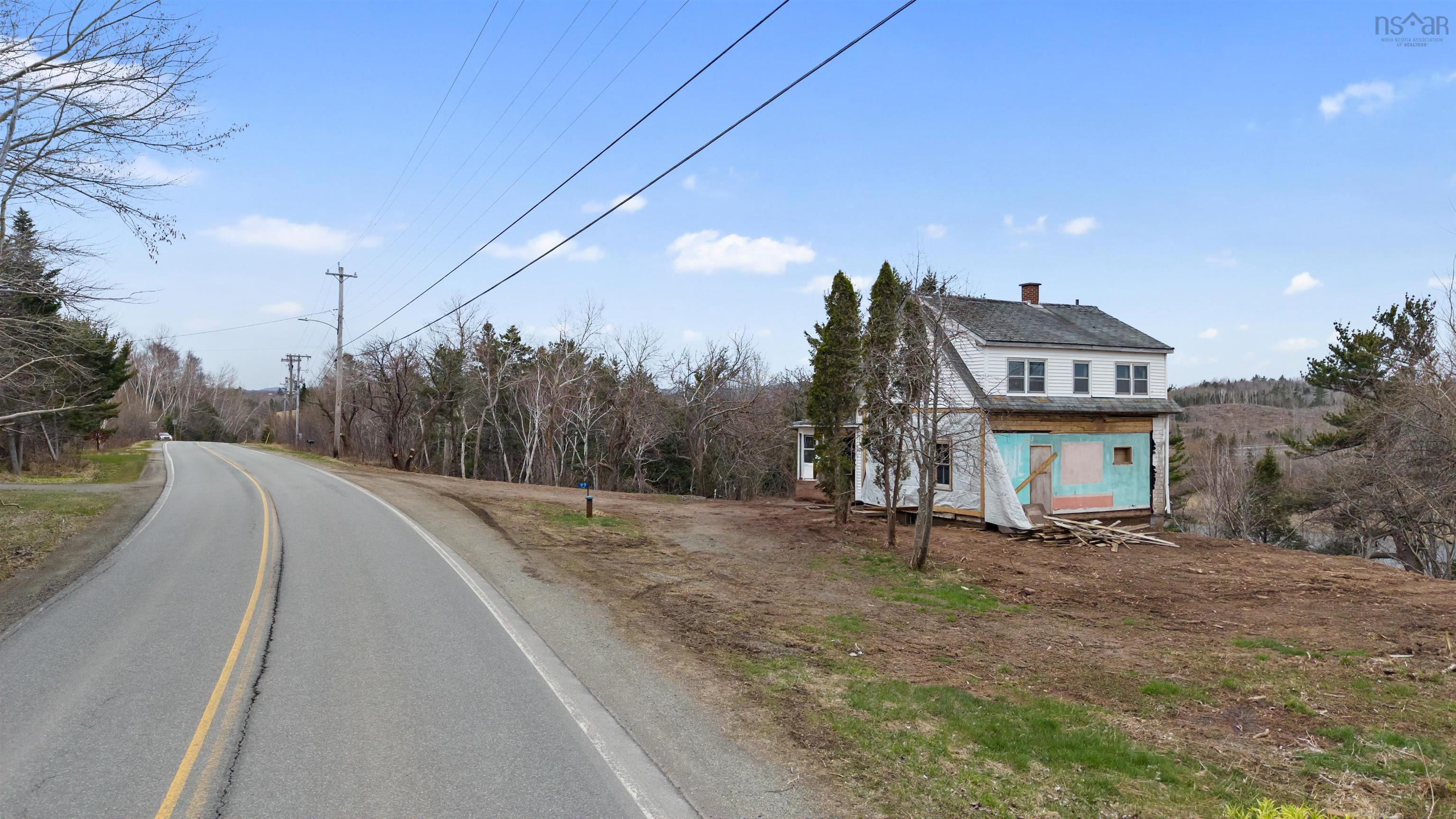 $199,900.00: 99 Shore Road, Sutherlands River