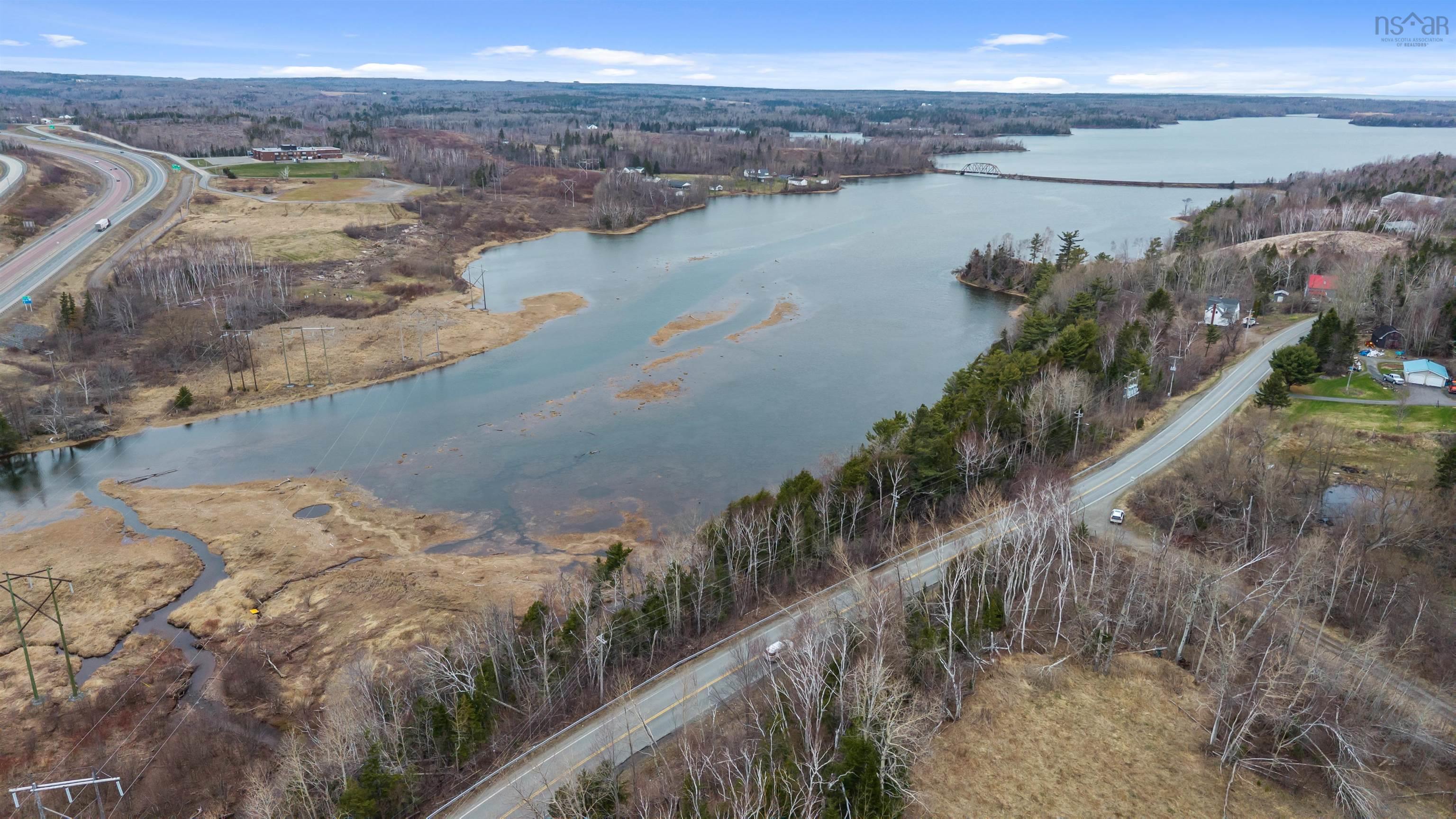 $199,900.00: 99 Shore Road, Sutherlands River