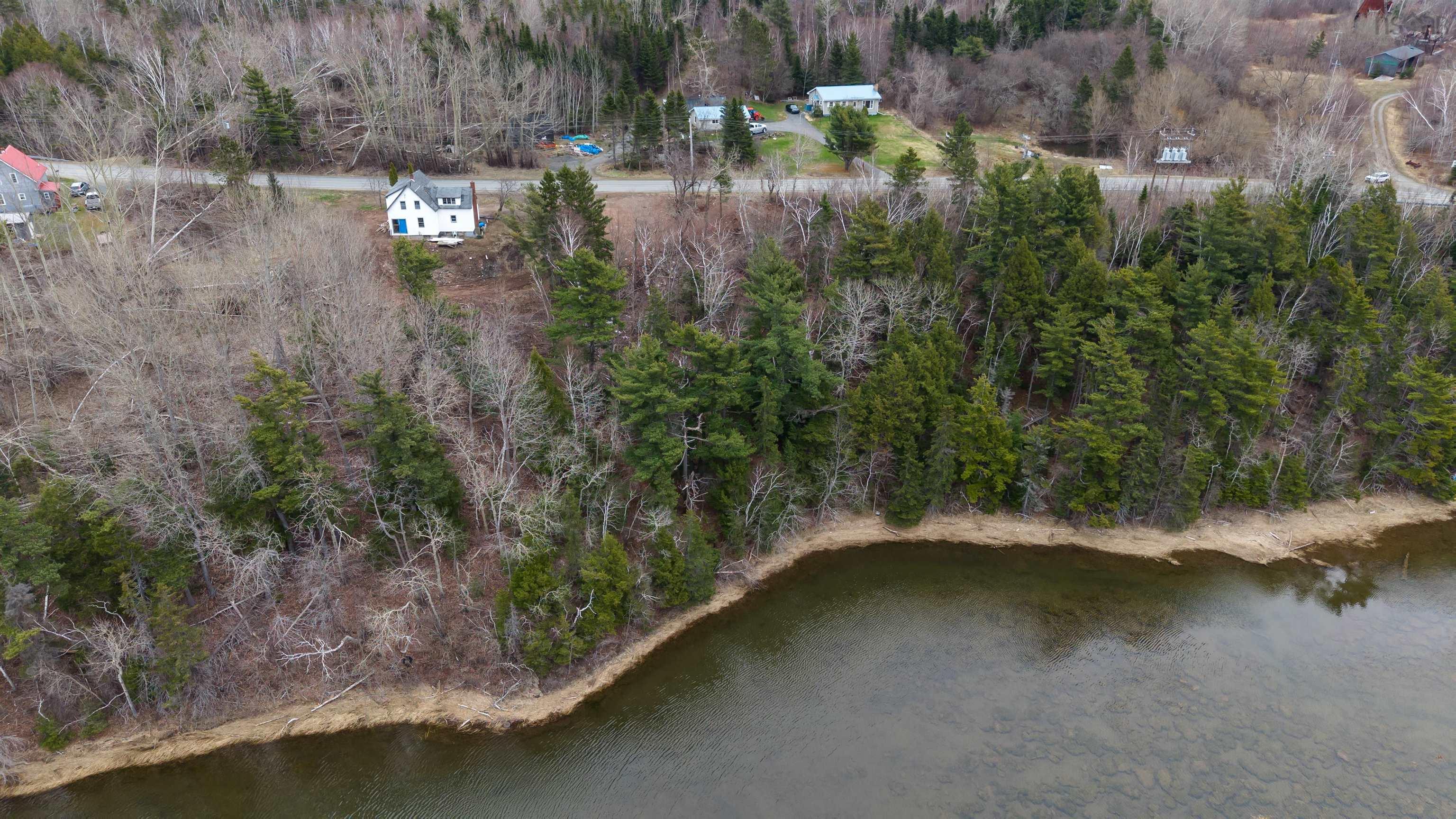 $199,900.00: 99 Shore Road, Sutherlands River