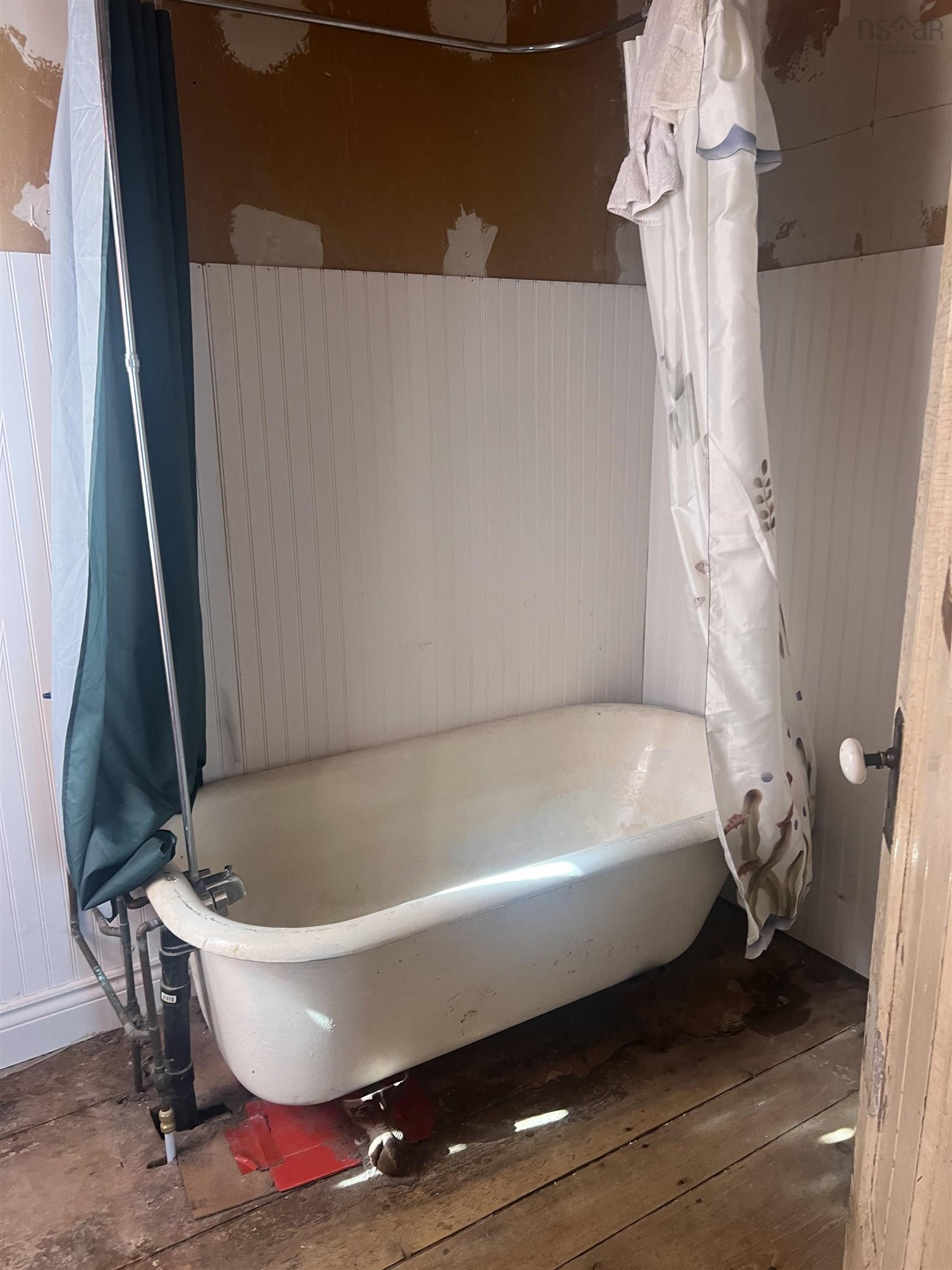 $85,000.00: 15 Lornevale Road, Great Village