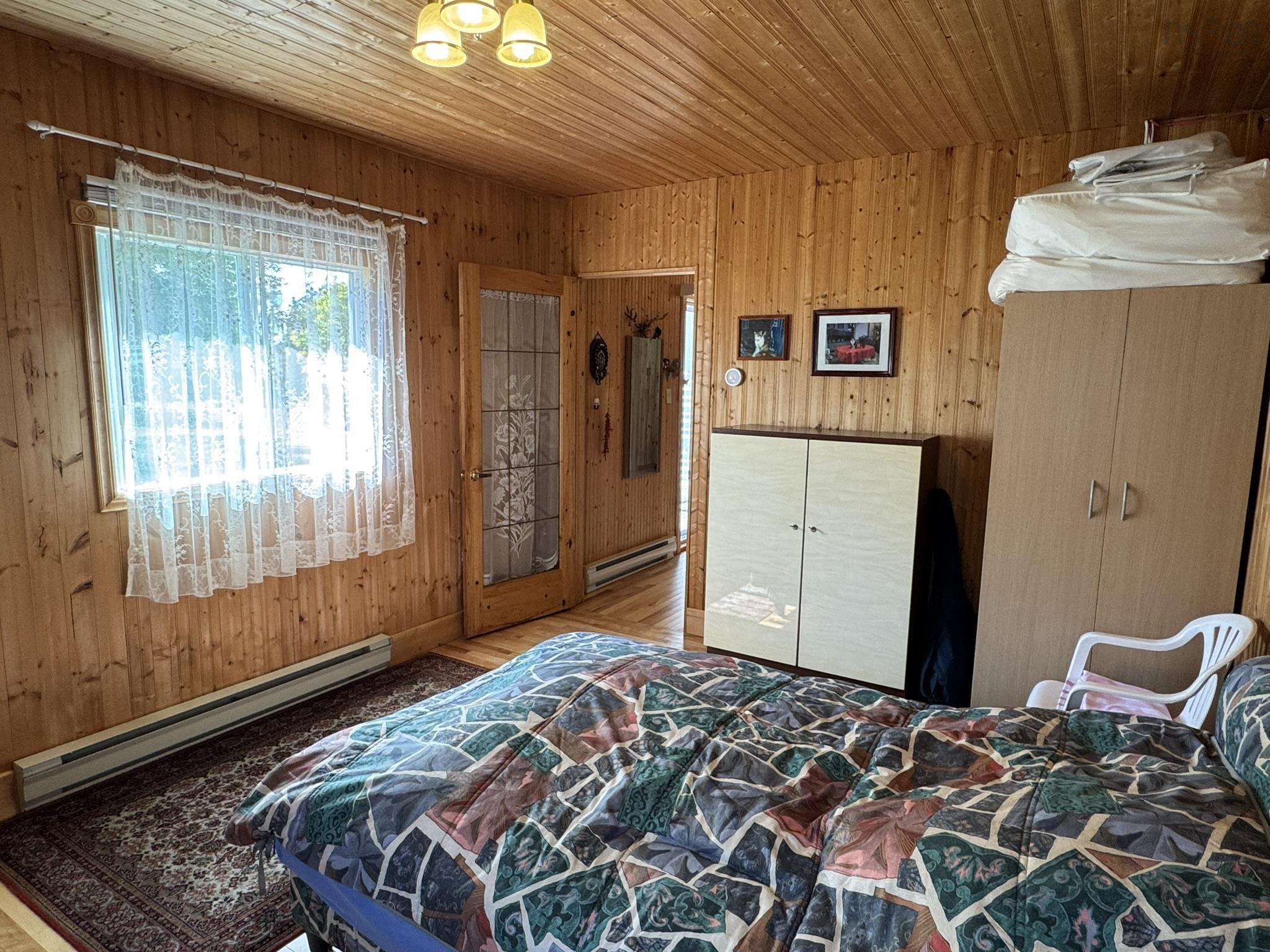 $299,500.00: 87 Somerset Drive, East Sable River