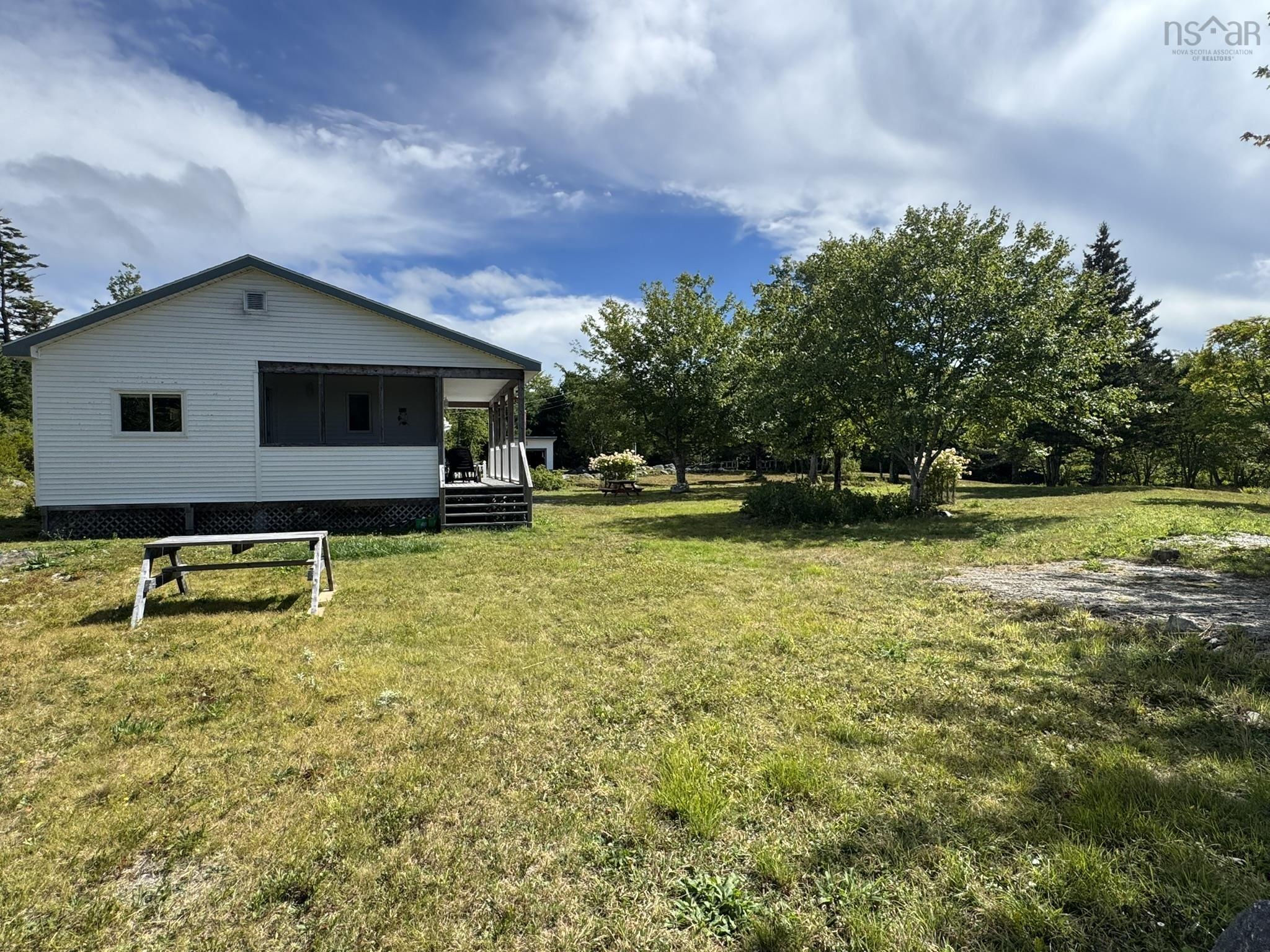$299,500.00: 87 Somerset Drive, East Sable River