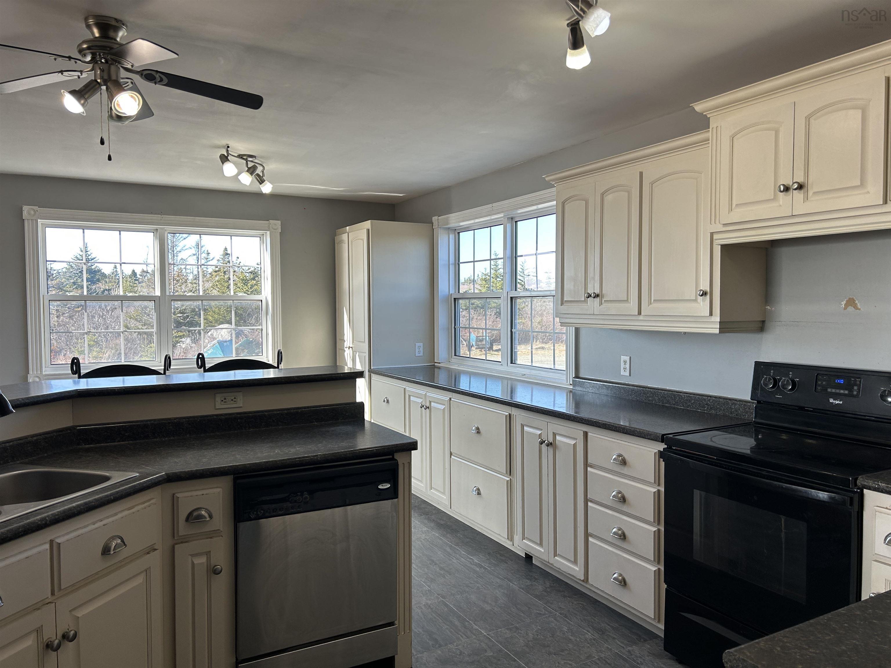 $419,000.00: 5966 Hwy #3, Shag Harbour