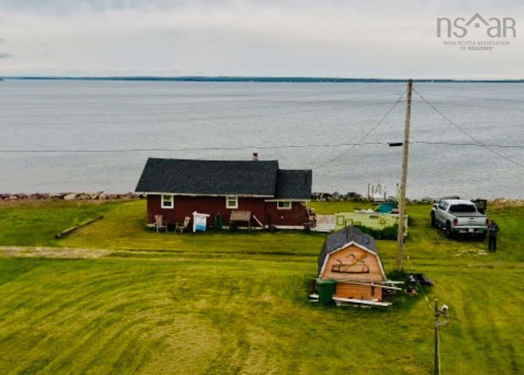 $249,900.00: 28 Quahog Lane, Brule Point