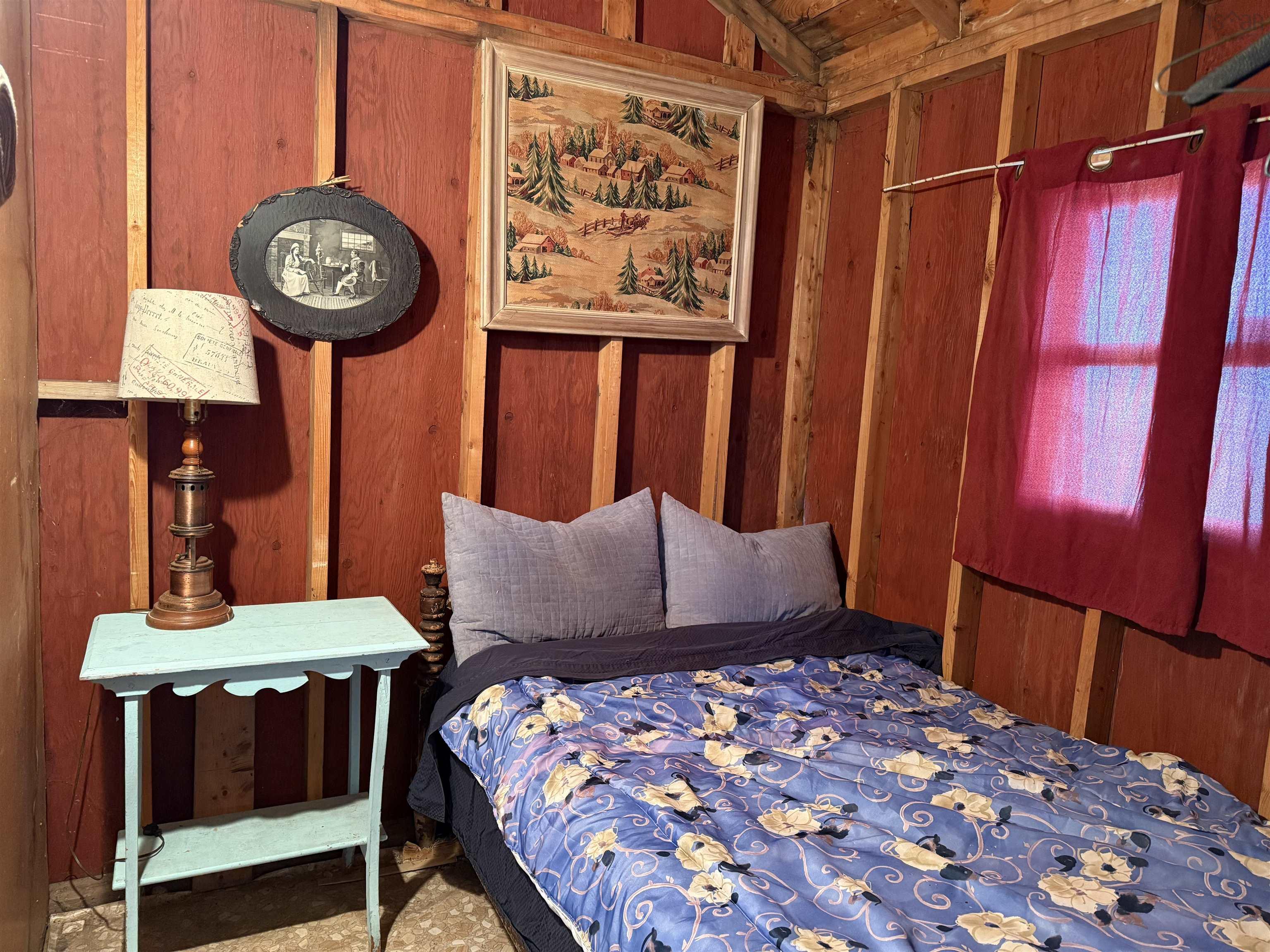 $249,900.00: 28 Quahog Lane, Brule Point