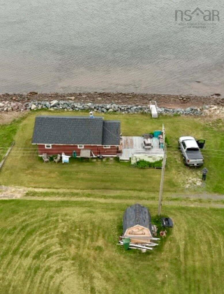 $249,900.00: 28 Quahog Lane, Brule Point