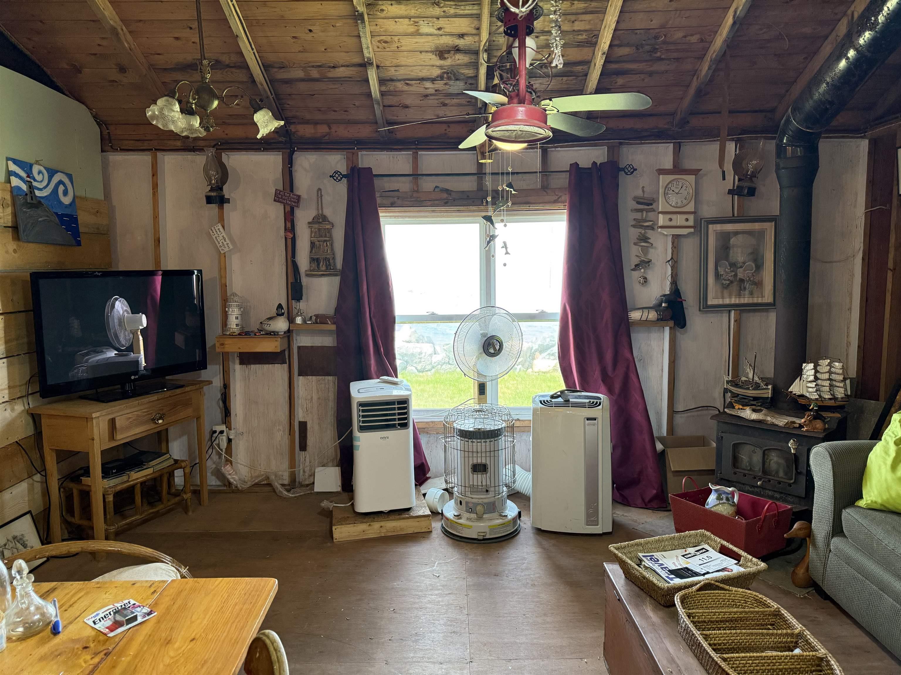 $249,900.00: 28 Quahog Lane, Brule Point