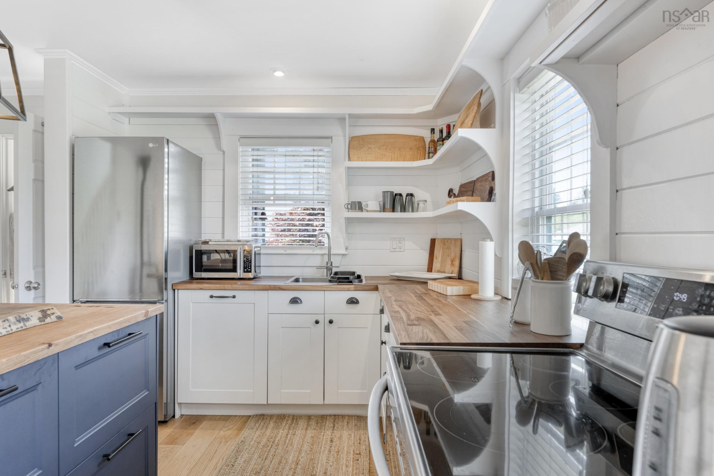 $525,000.00: 23 Ocean View Drive, Blue Rocks