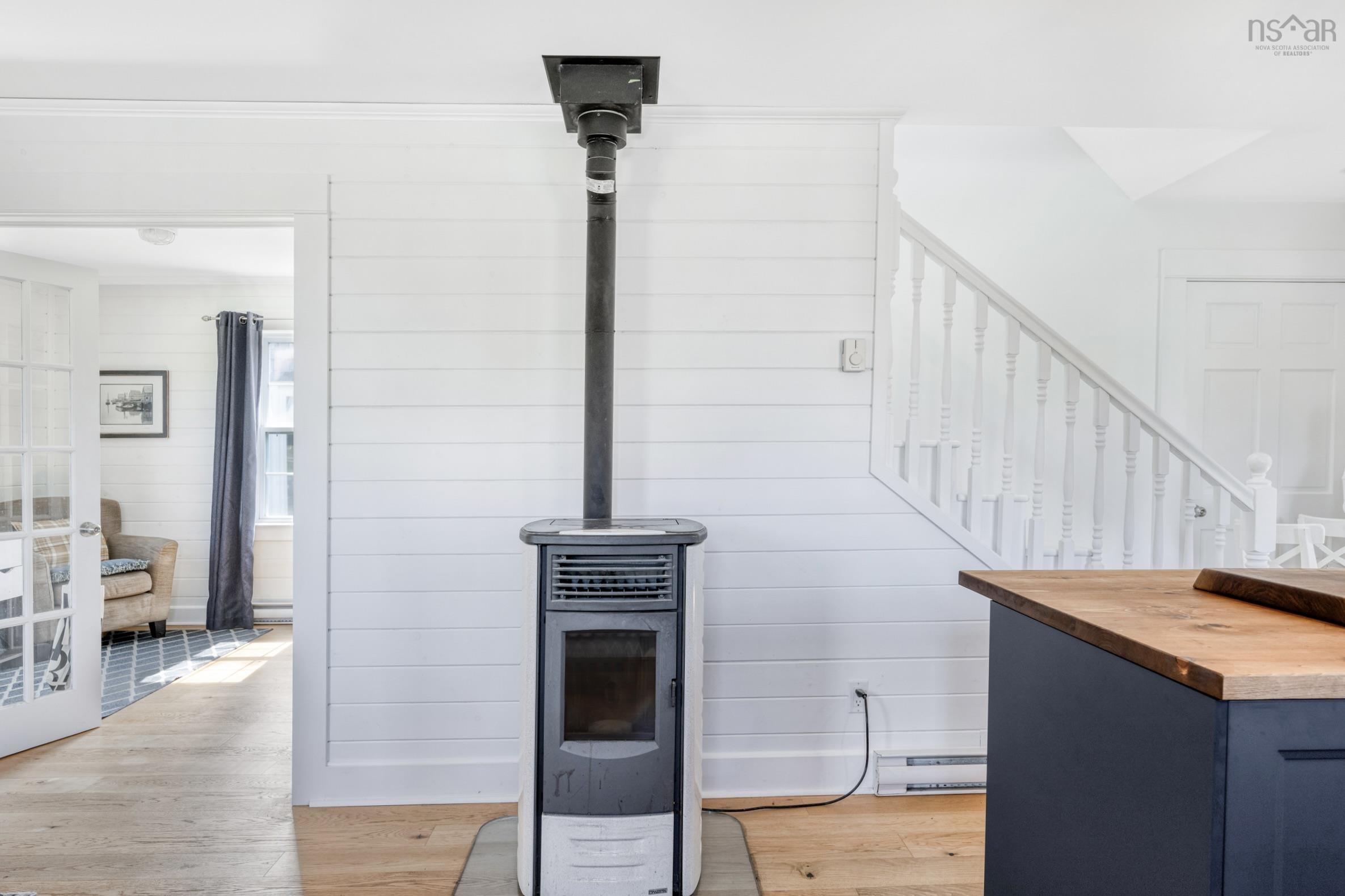 $525,000.00: 23 Ocean View Drive, Blue Rocks