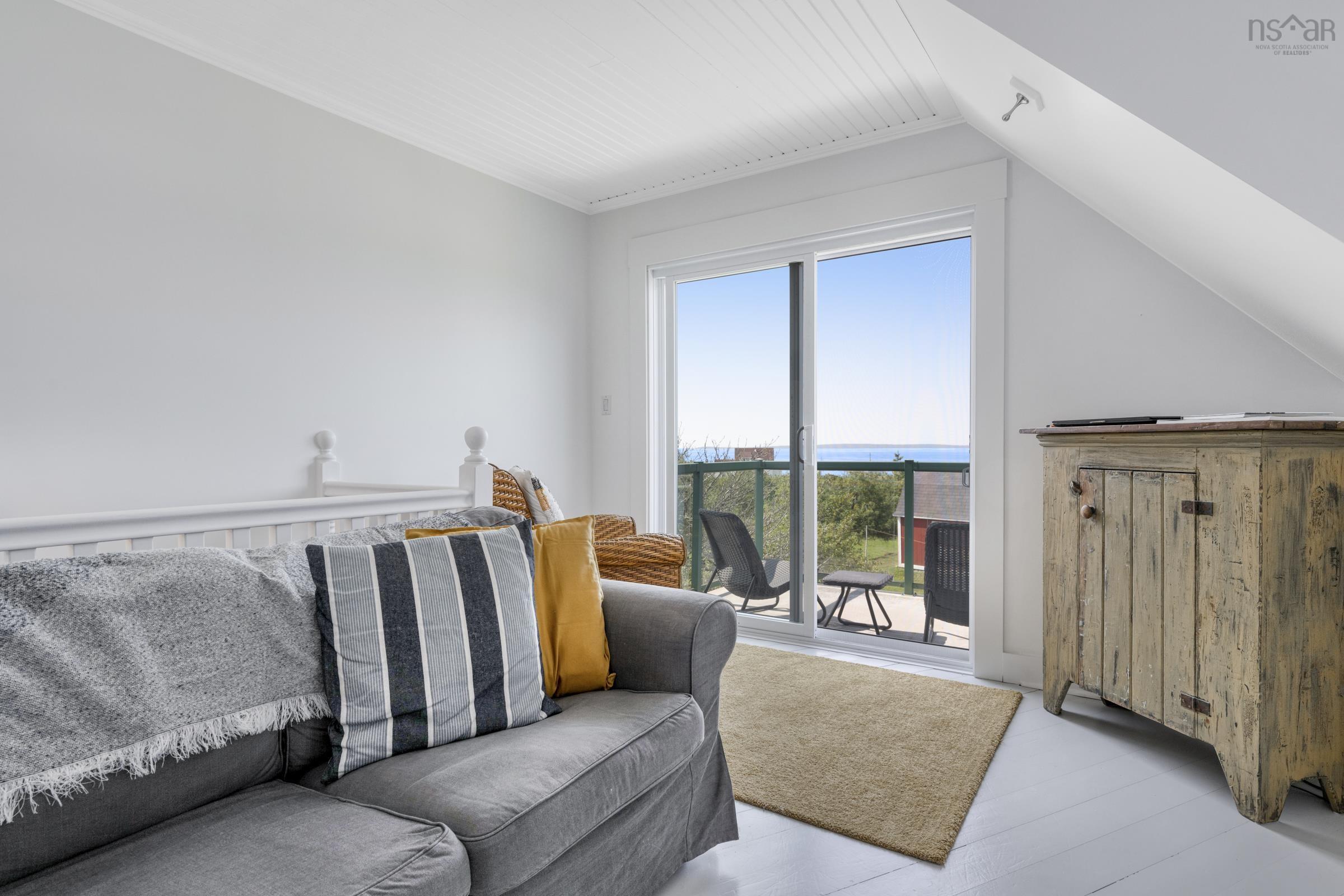 $525,000.00: 23 Ocean View Drive, Blue Rocks