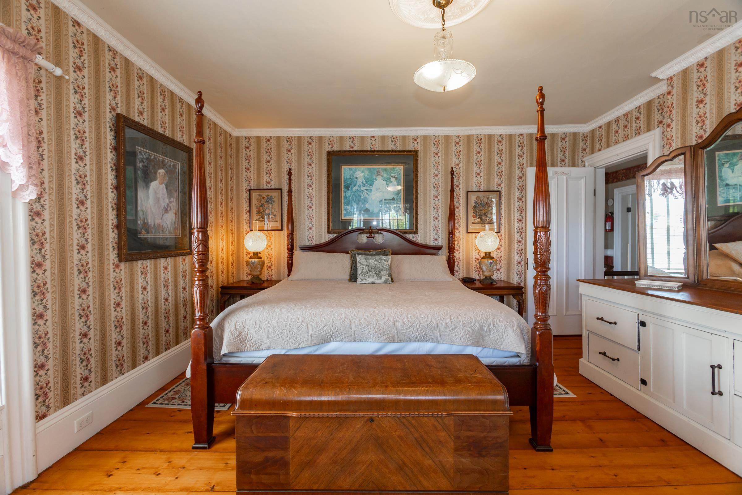 $789,000.00: 5287 Granville Road, Granville Ferry