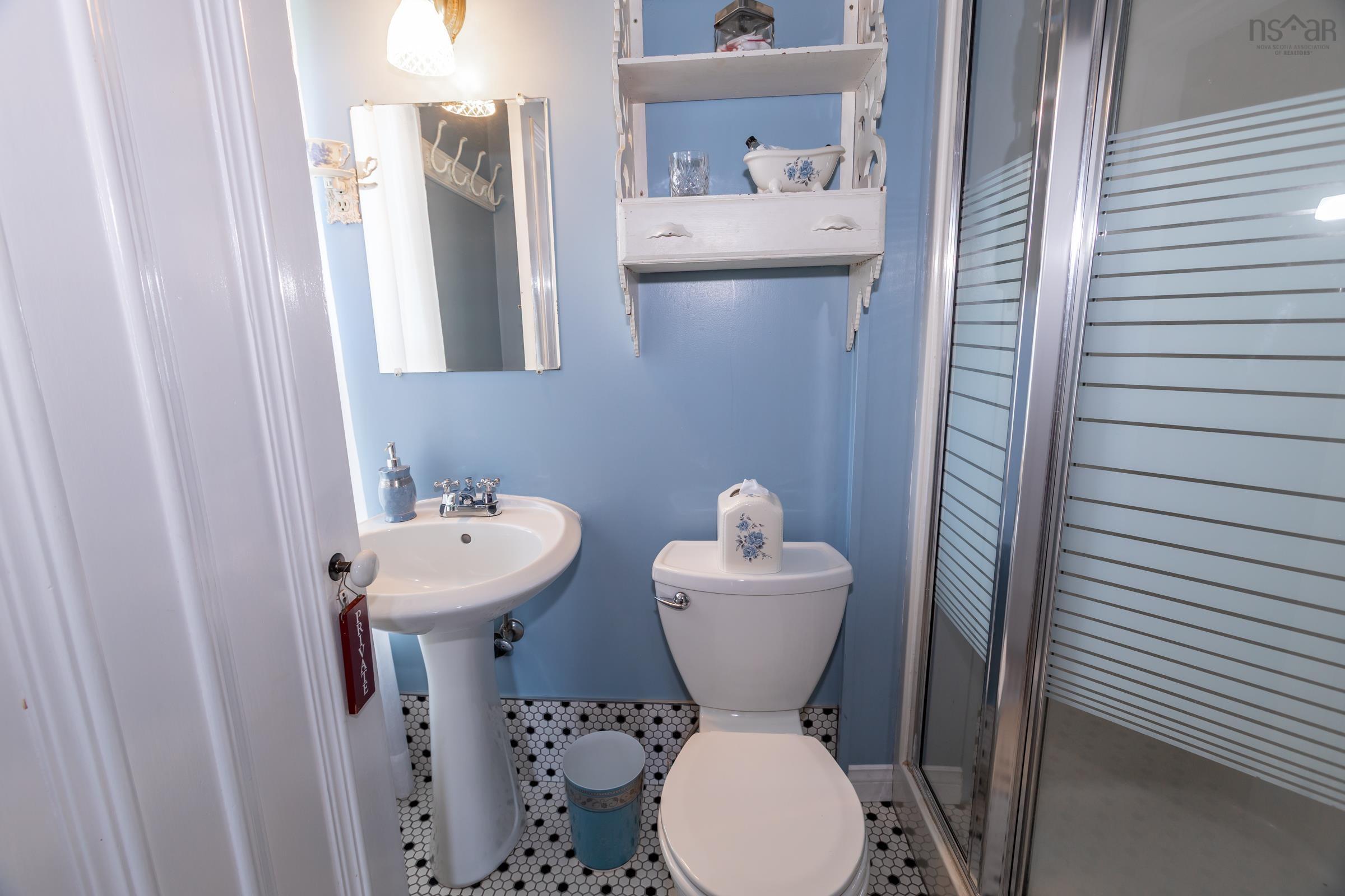 $789,000.00: 5287 Granville Road, Granville Ferry