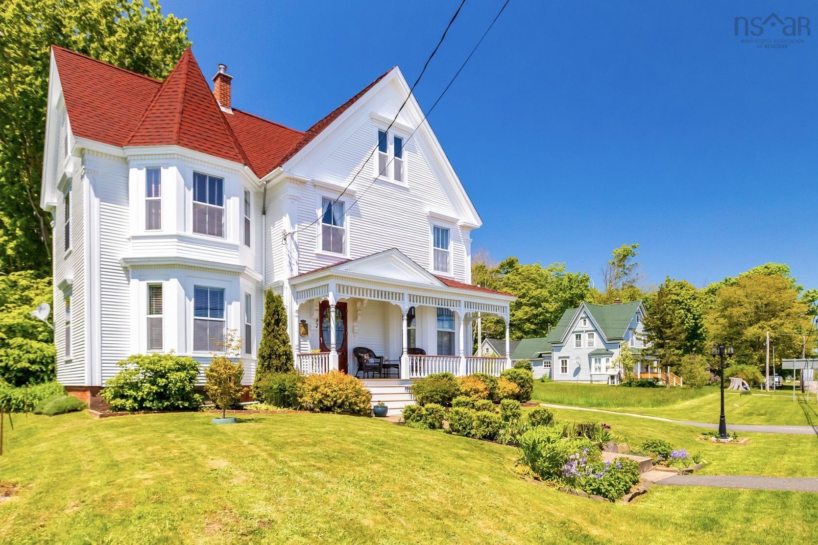 $689,000.00: 5287 Granville Road, Granville Ferry