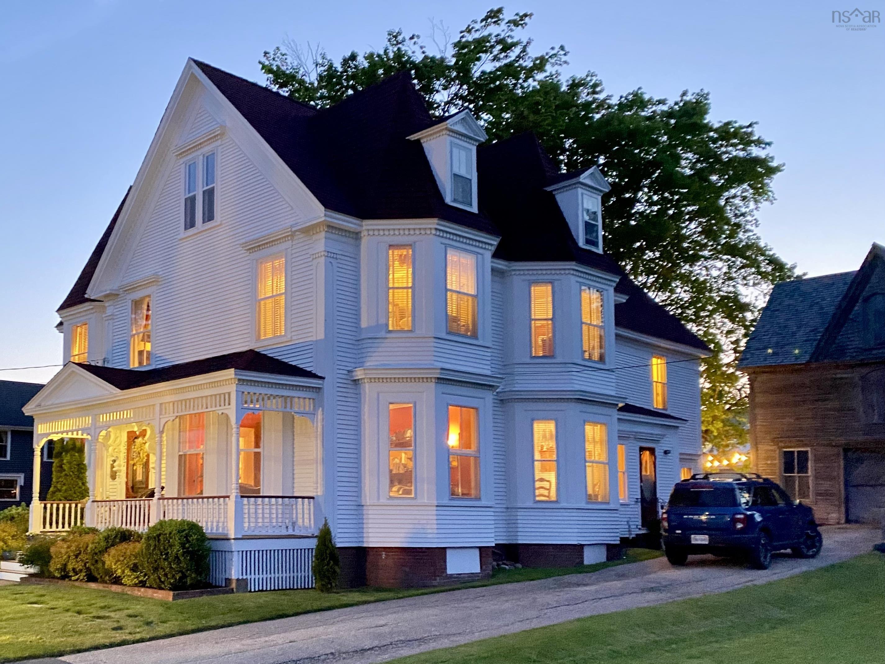 $789,000.00: 5287 Granville Road, Granville Ferry