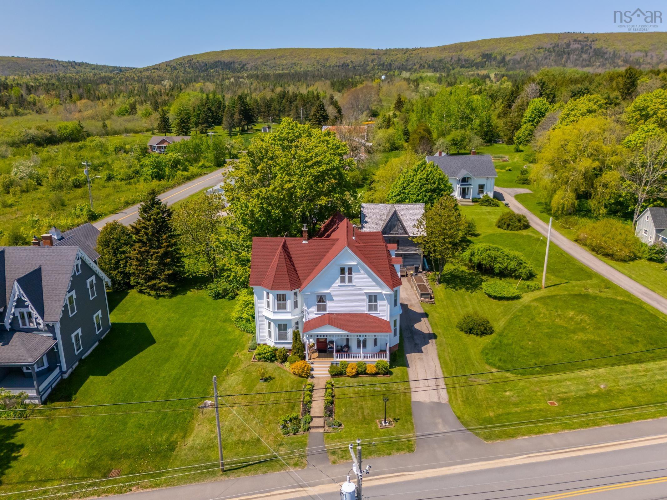 $689,000.00: 5287 Granville Road, Granville Ferry
