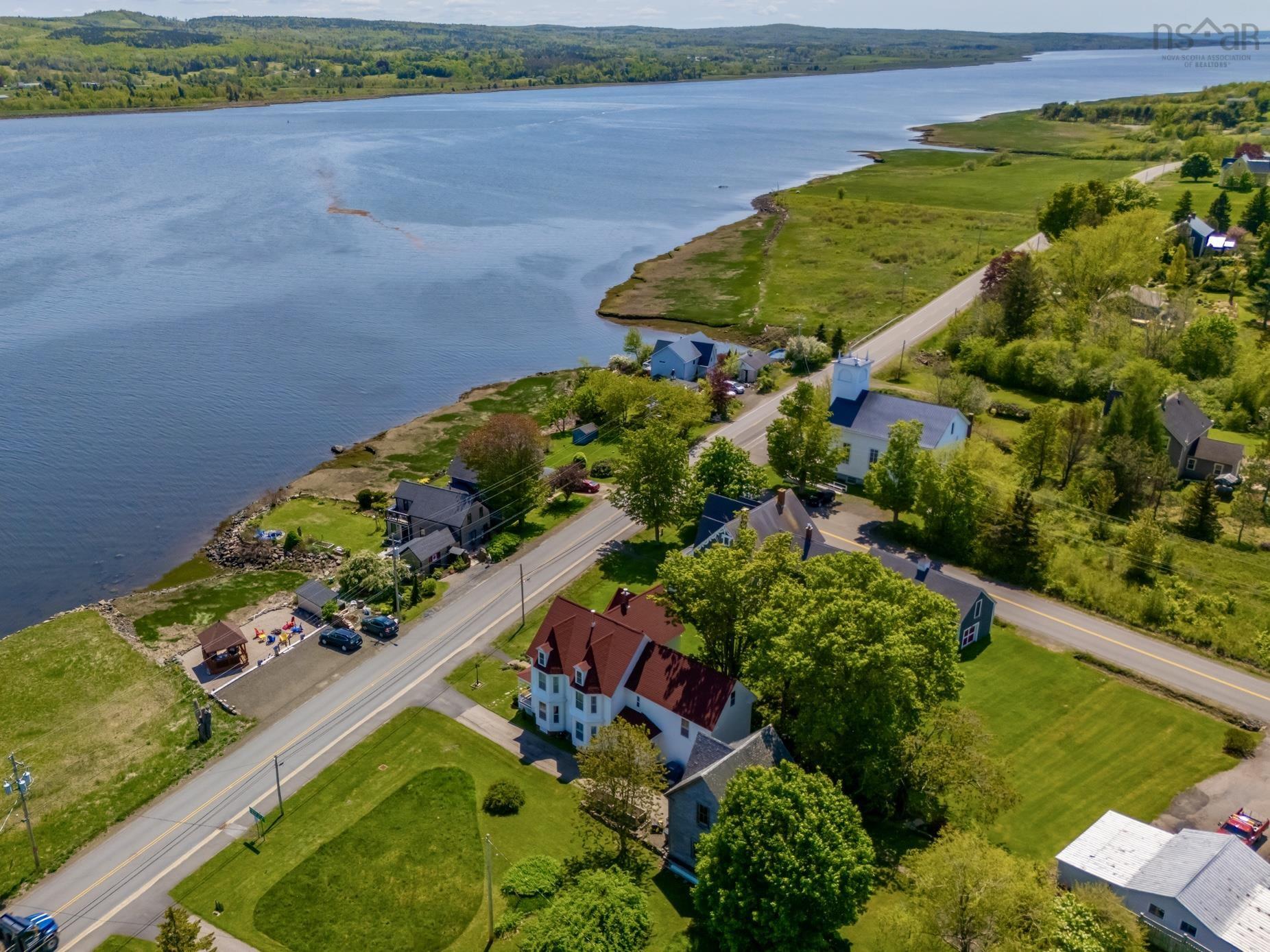 $689,000.00: 5287 Granville Road, Granville Ferry